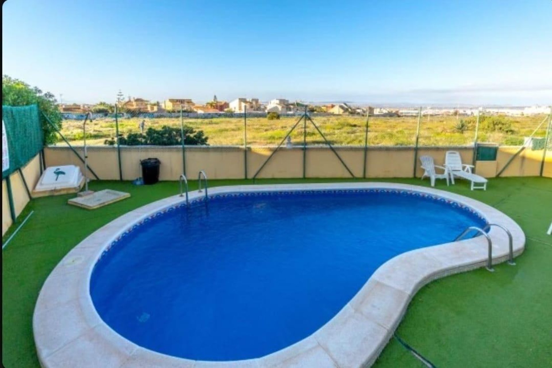 Reventa - Semi Detached -
Torrevieja - Aguas Nuevas
