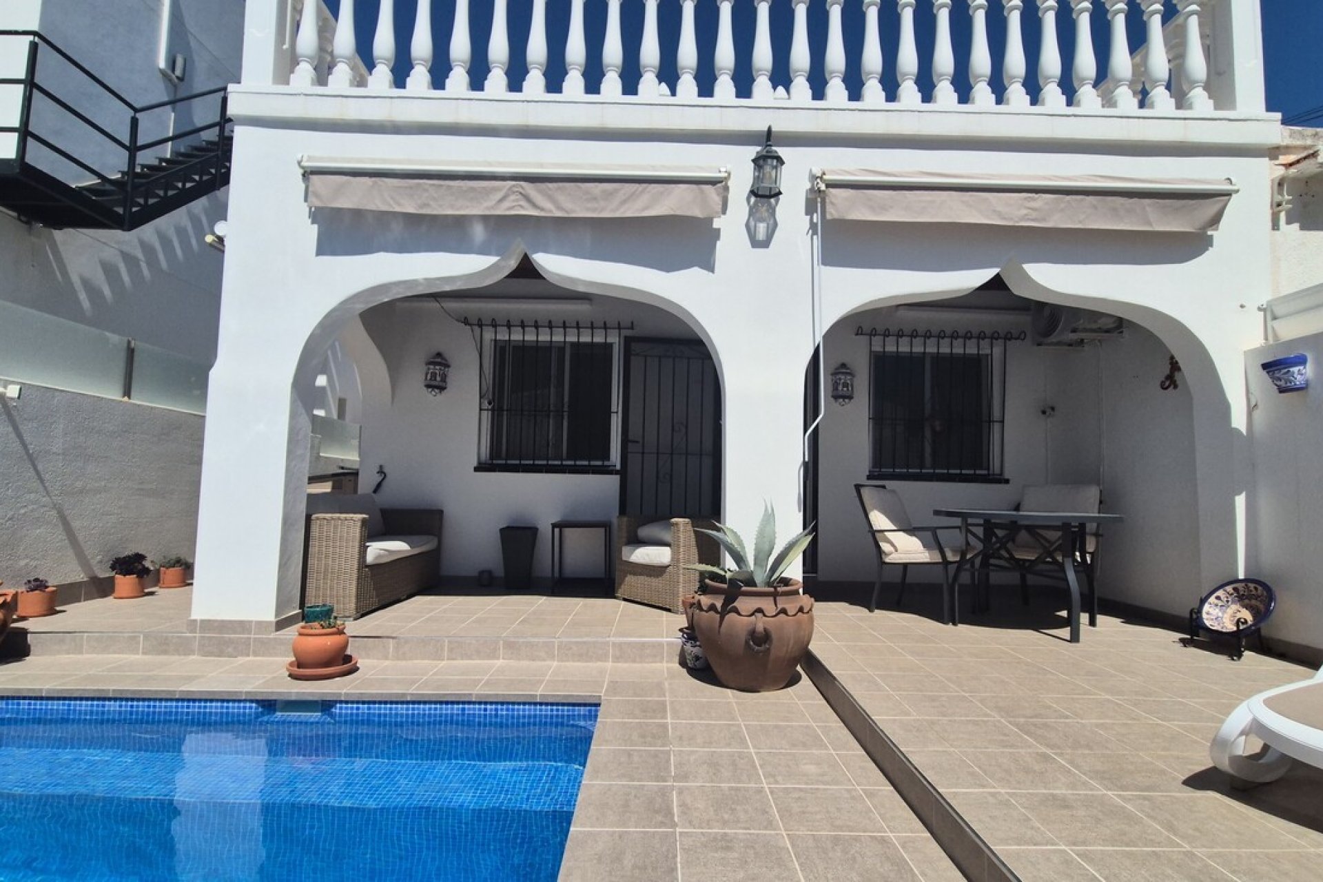 Reventa - Semi Detached -
Villamartin - Costa Blanca