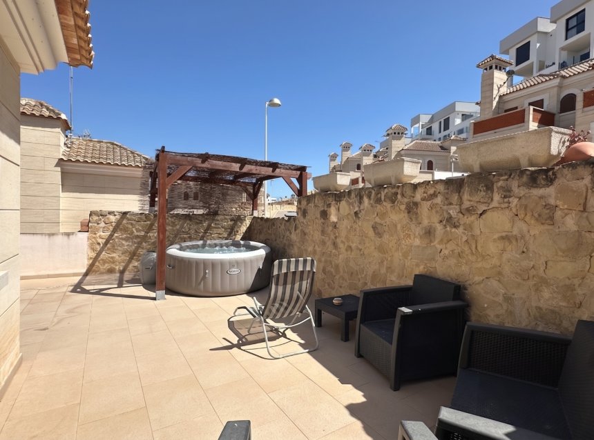 Reventa - Town House -
Algorfa - Inland