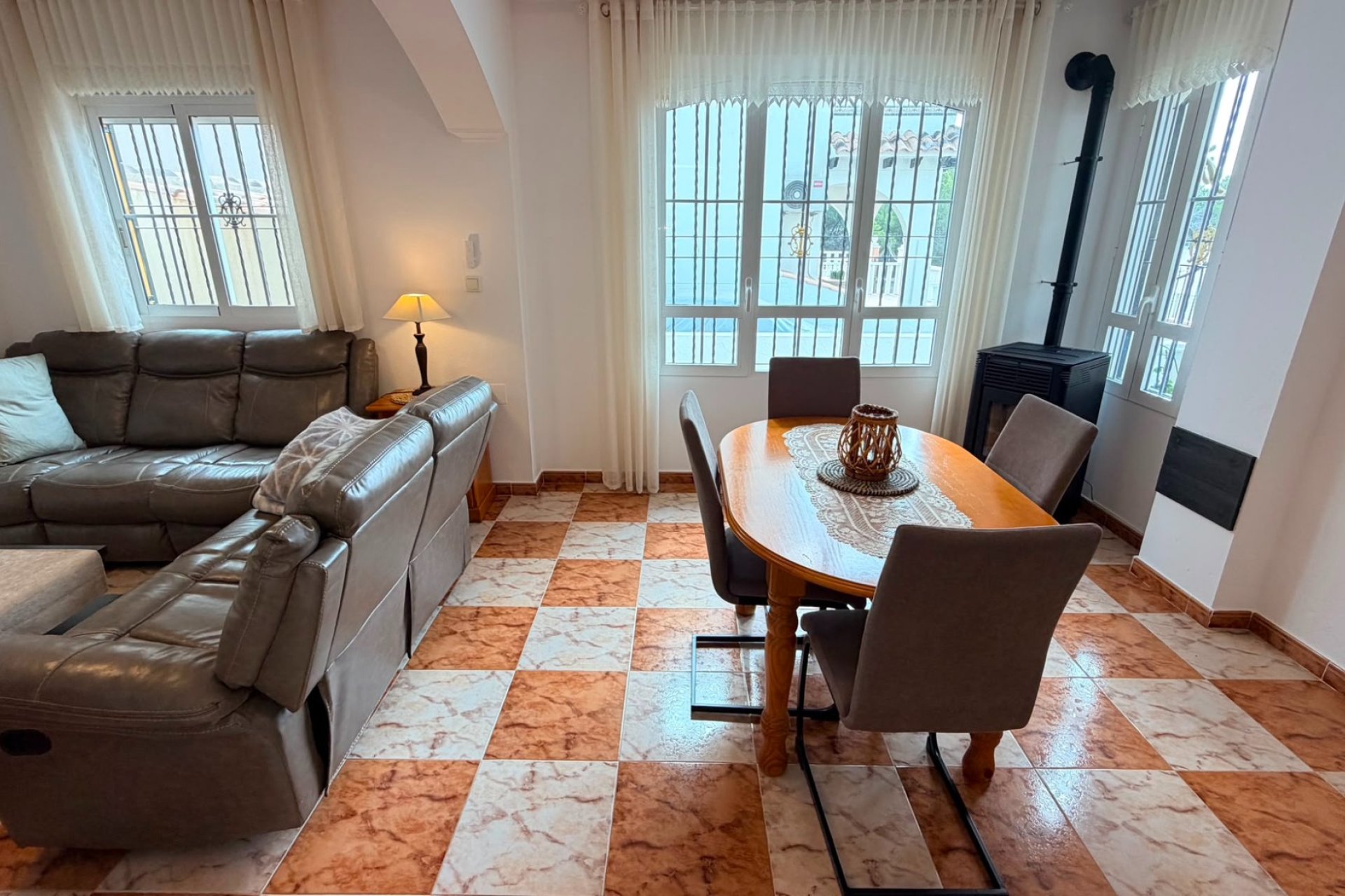 Reventa - Town House -
Cabo Roig - Costa Blanca