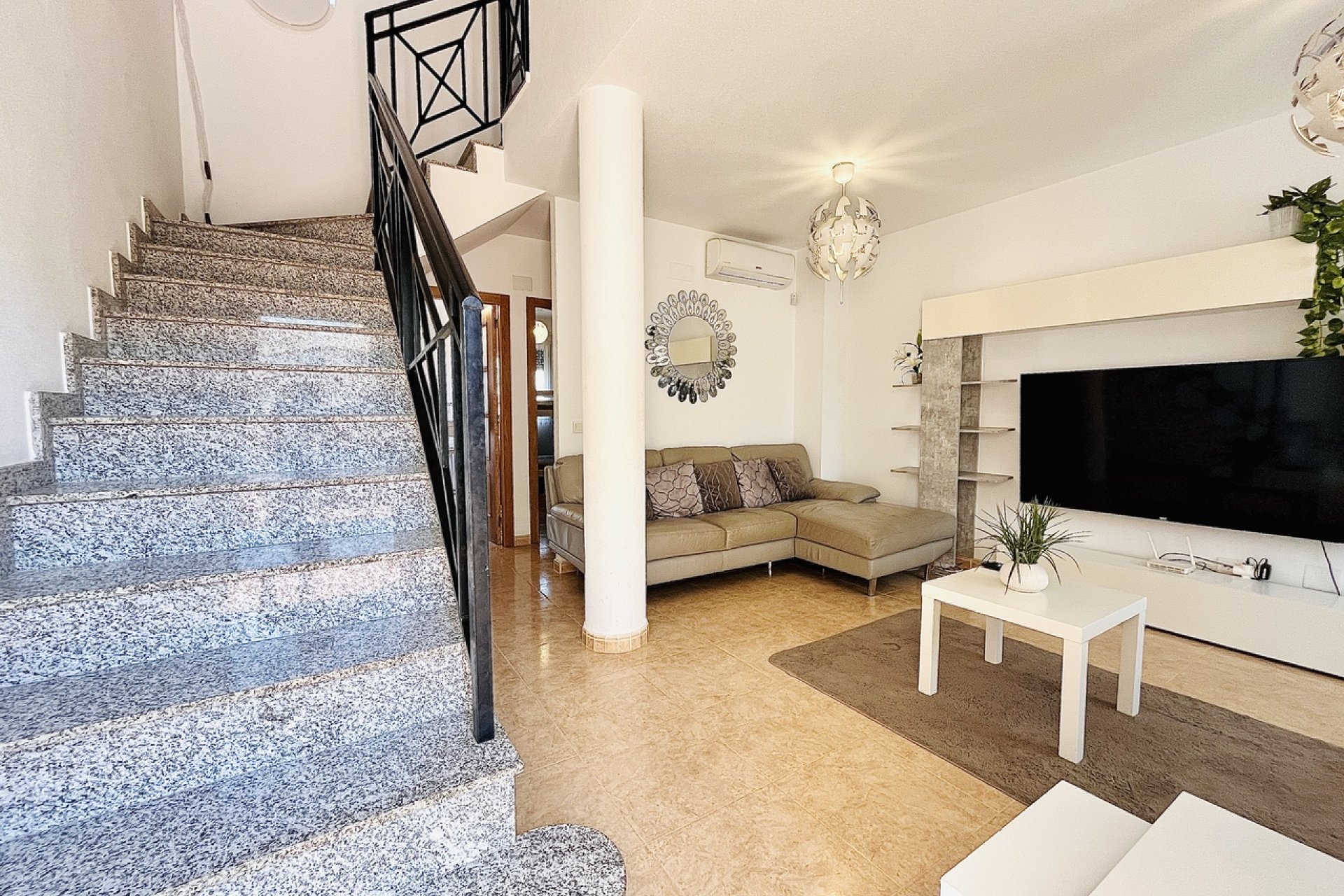 Reventa - Town House -
Cabo Roig - Costa Blanca