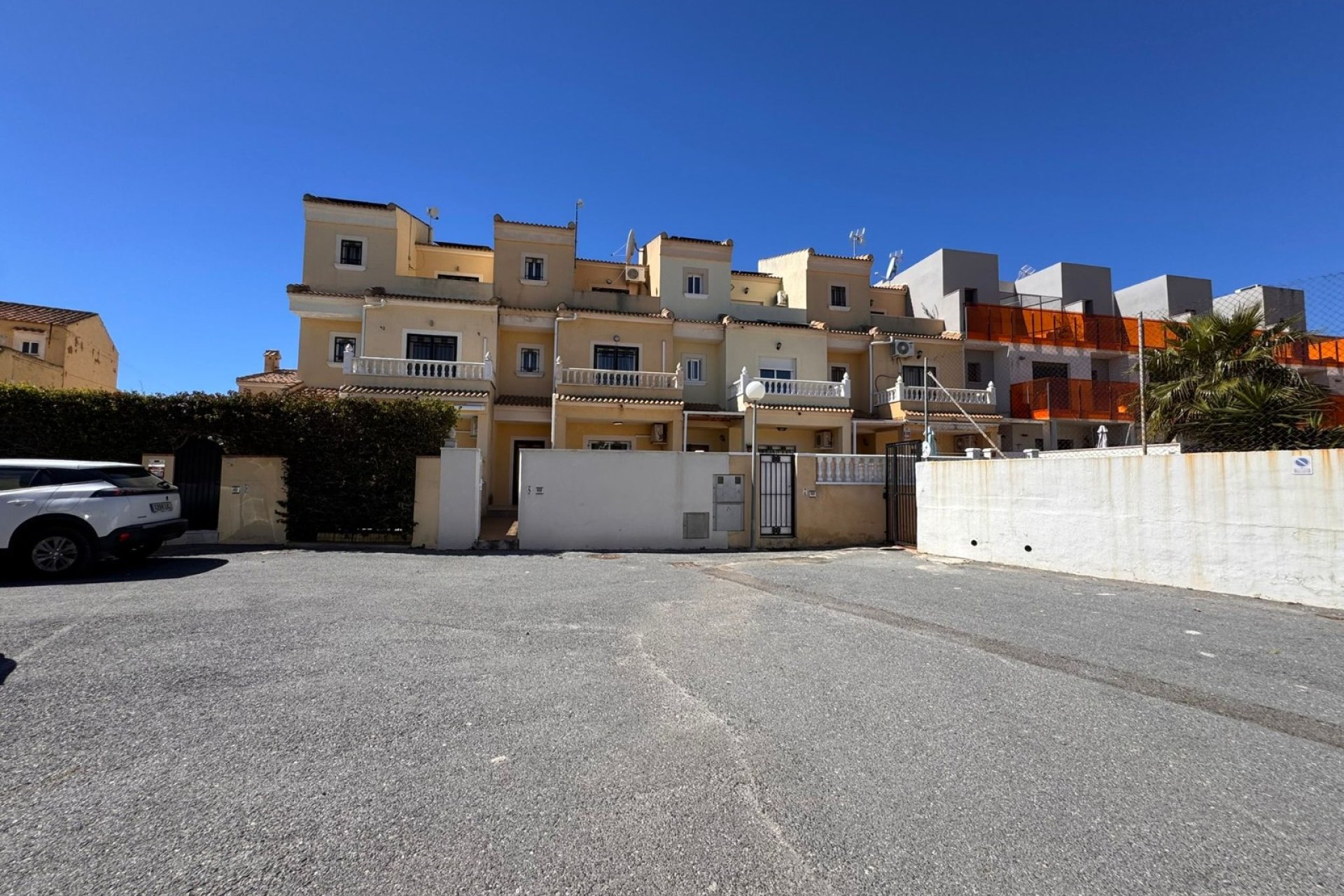 Reventa - Town House -
Campoamor - Costa Blanca