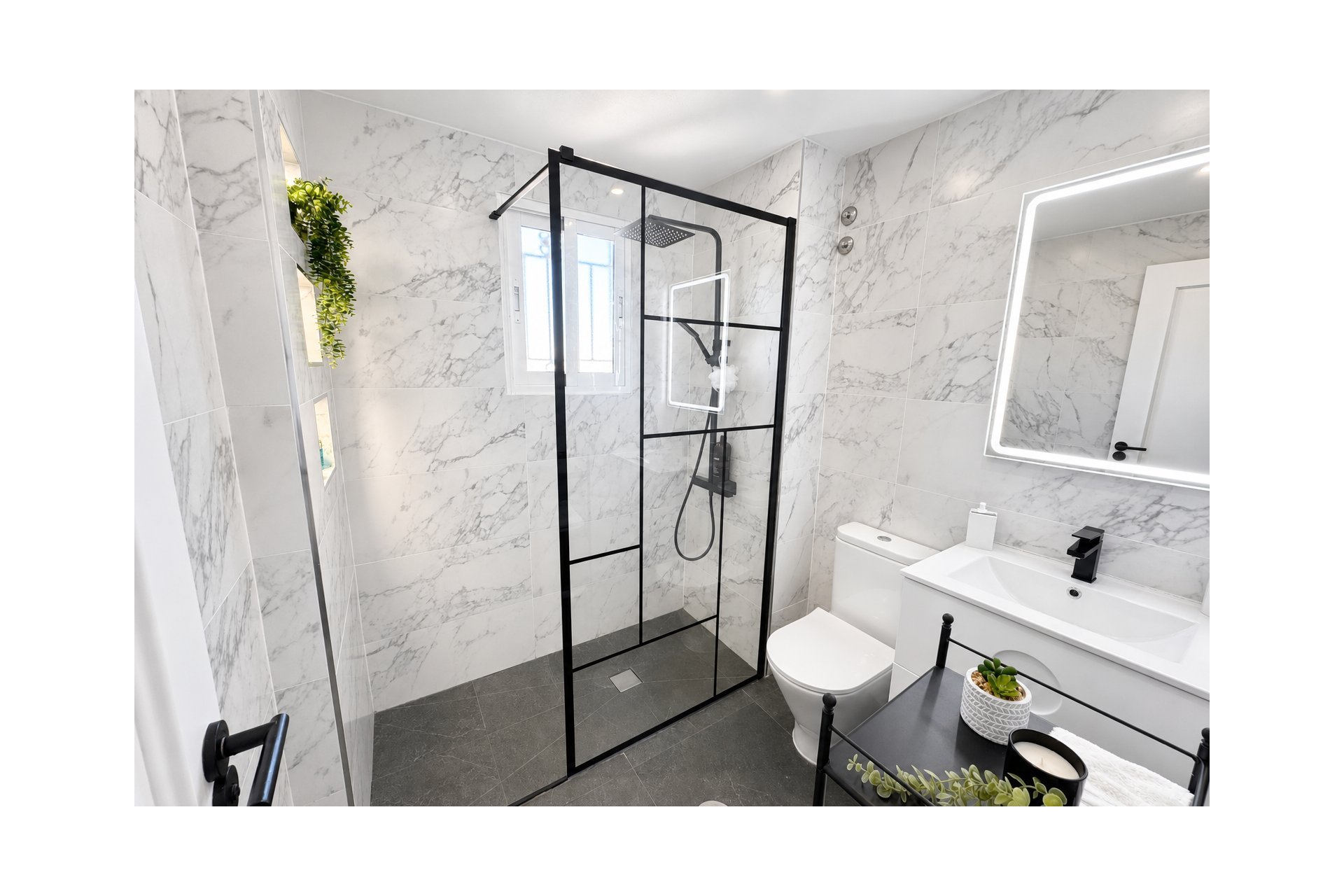 Reventa - Town House -
Campoamor - Costa Blanca
