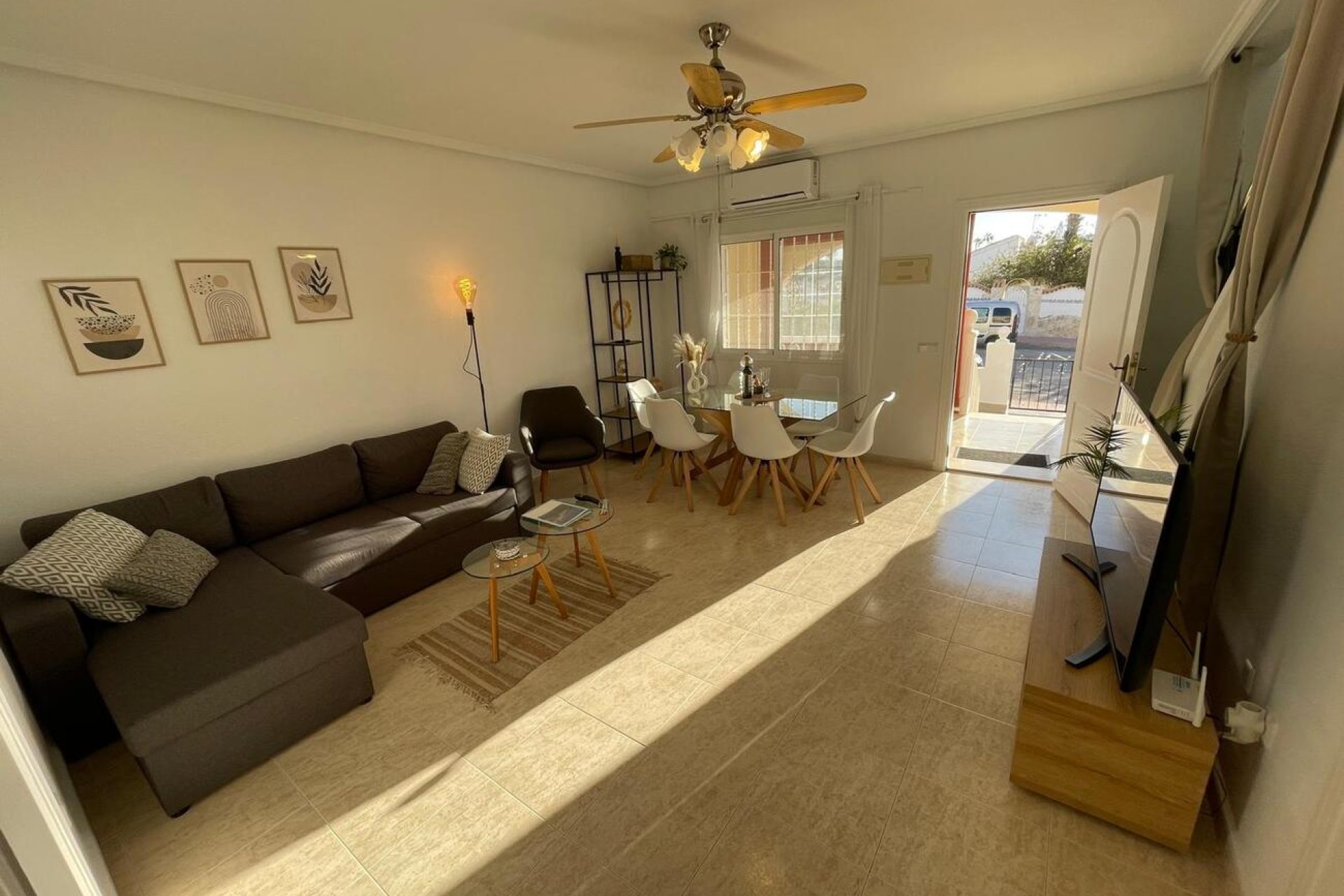 Reventa - Town House -
Ciudad Quesada - Costa Blanca