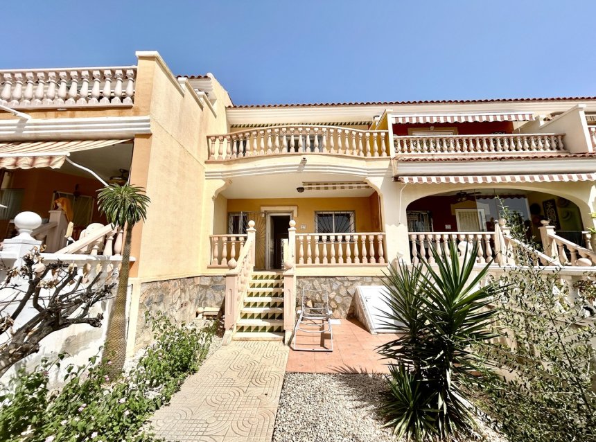 Reventa - Town House -
Ciudad Quesada - Costa Blanca