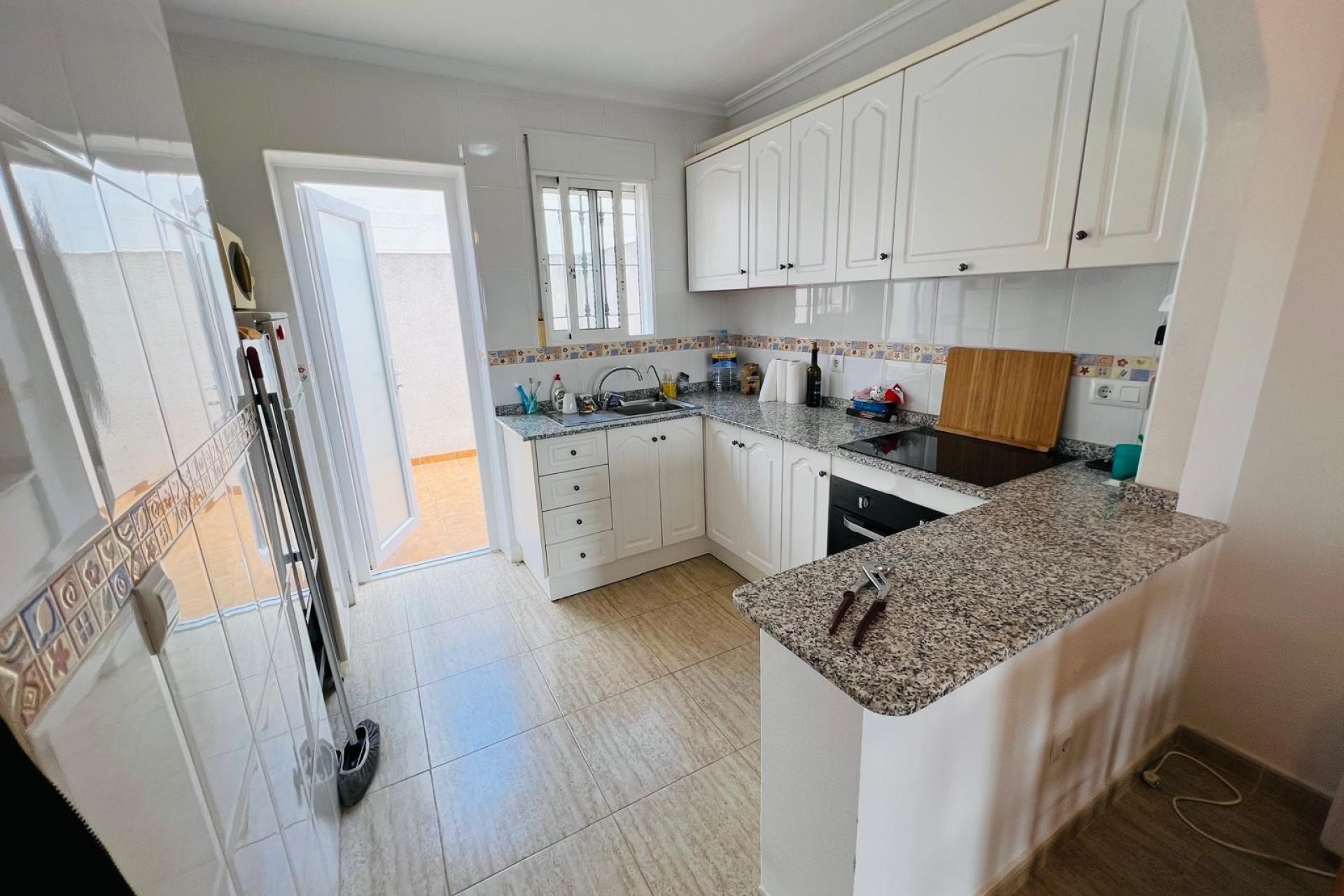 Reventa - Town House -
Daya Nueva - Costa Blanca