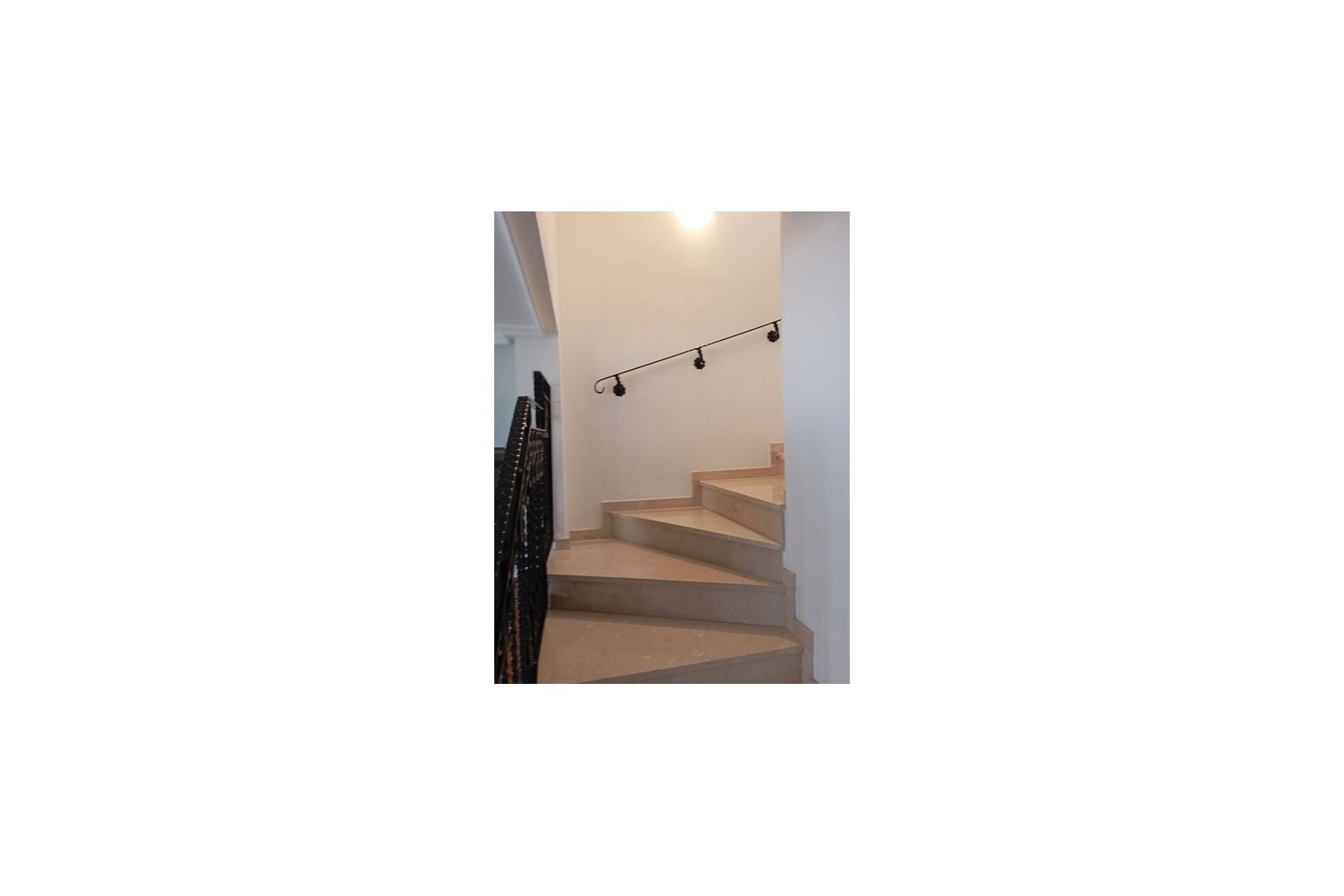 Reventa - Town House -
Daya Vieja - Costa Blanca