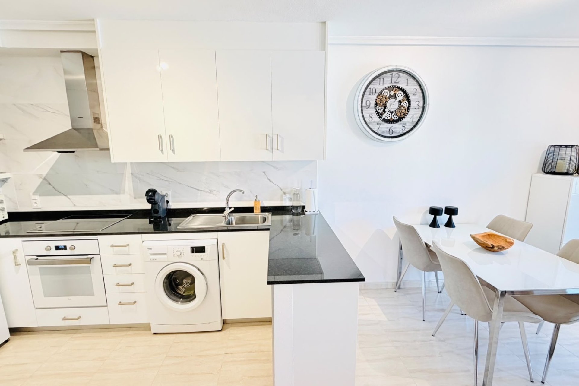 Reventa - Town House -
Daya Vieja - Costa Blanca