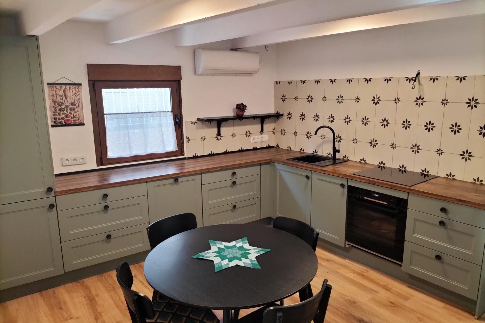 Reventa - Town House -
Formentera del Segura - Centro