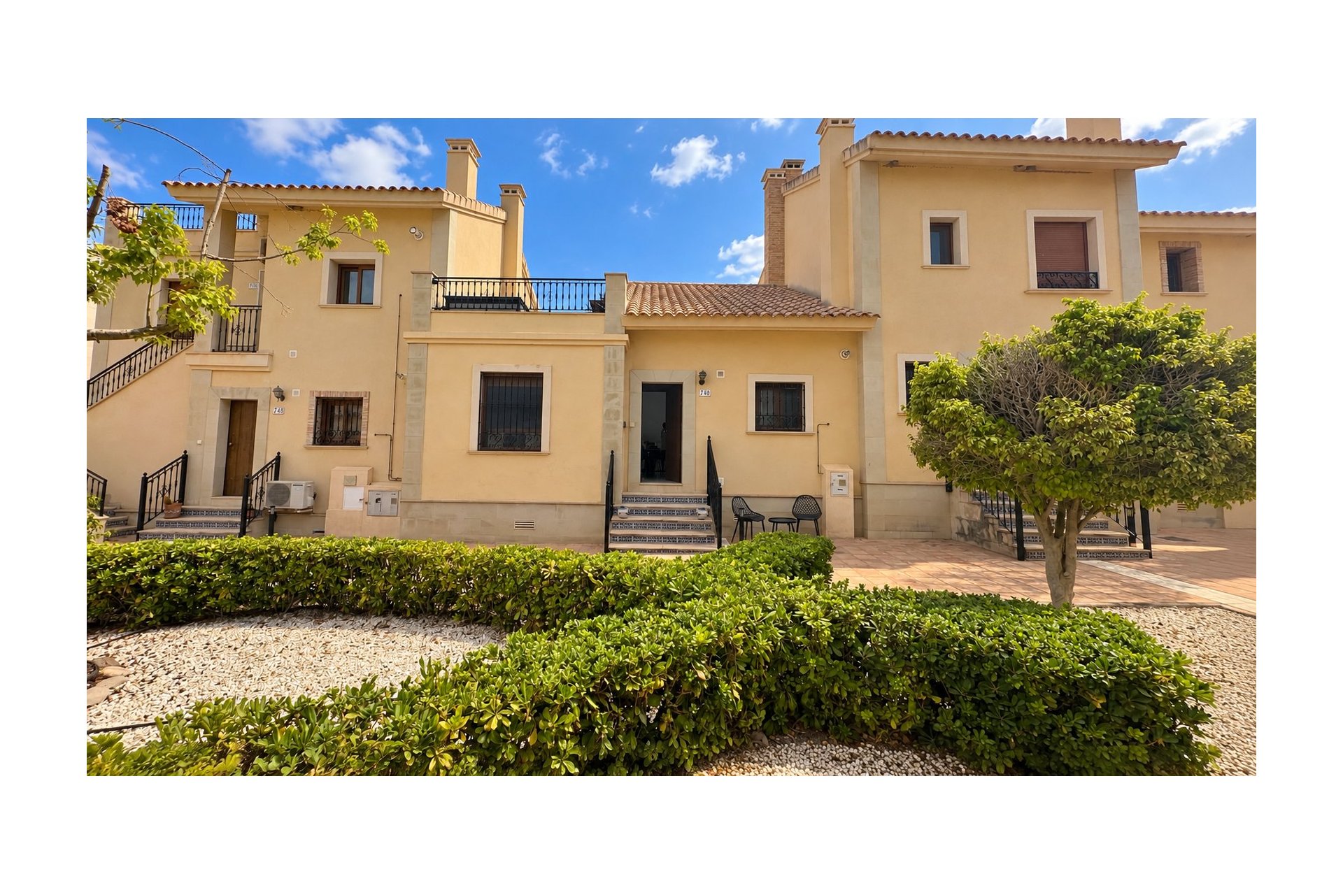 Reventa - Town House -
La Finca Golf Resort - Inland