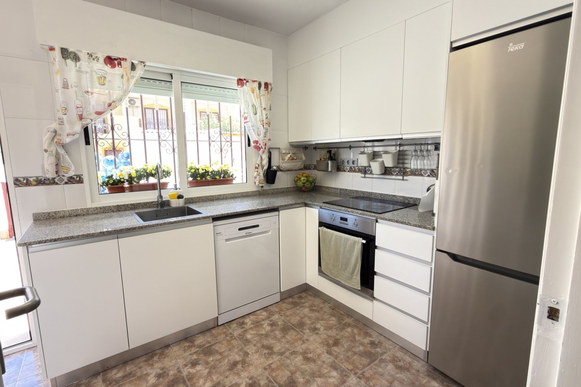 Reventa - Town House -
La Zenia - Costa Blanca