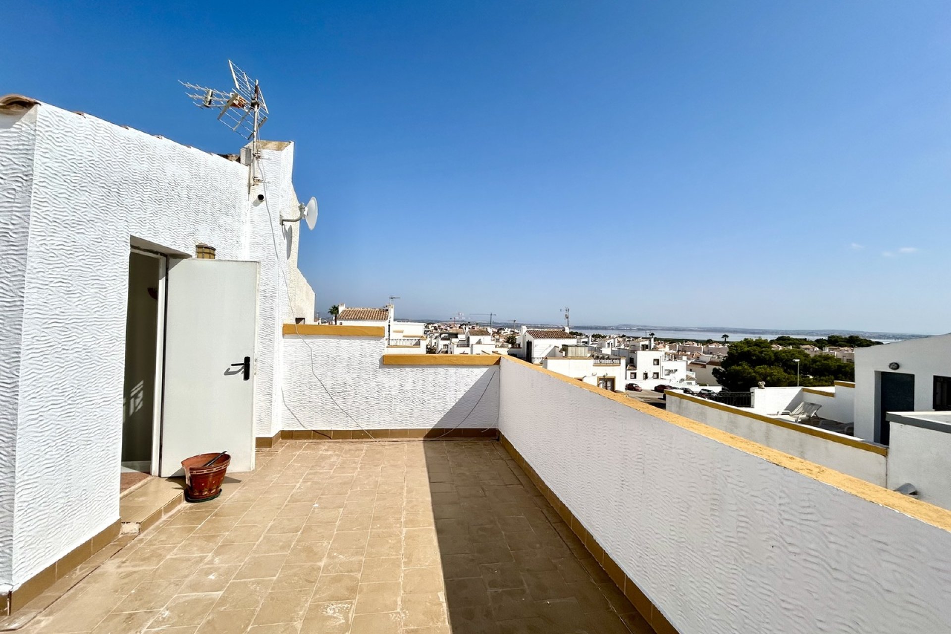 Reventa - Town House -
Los Altos - Costa Blanca