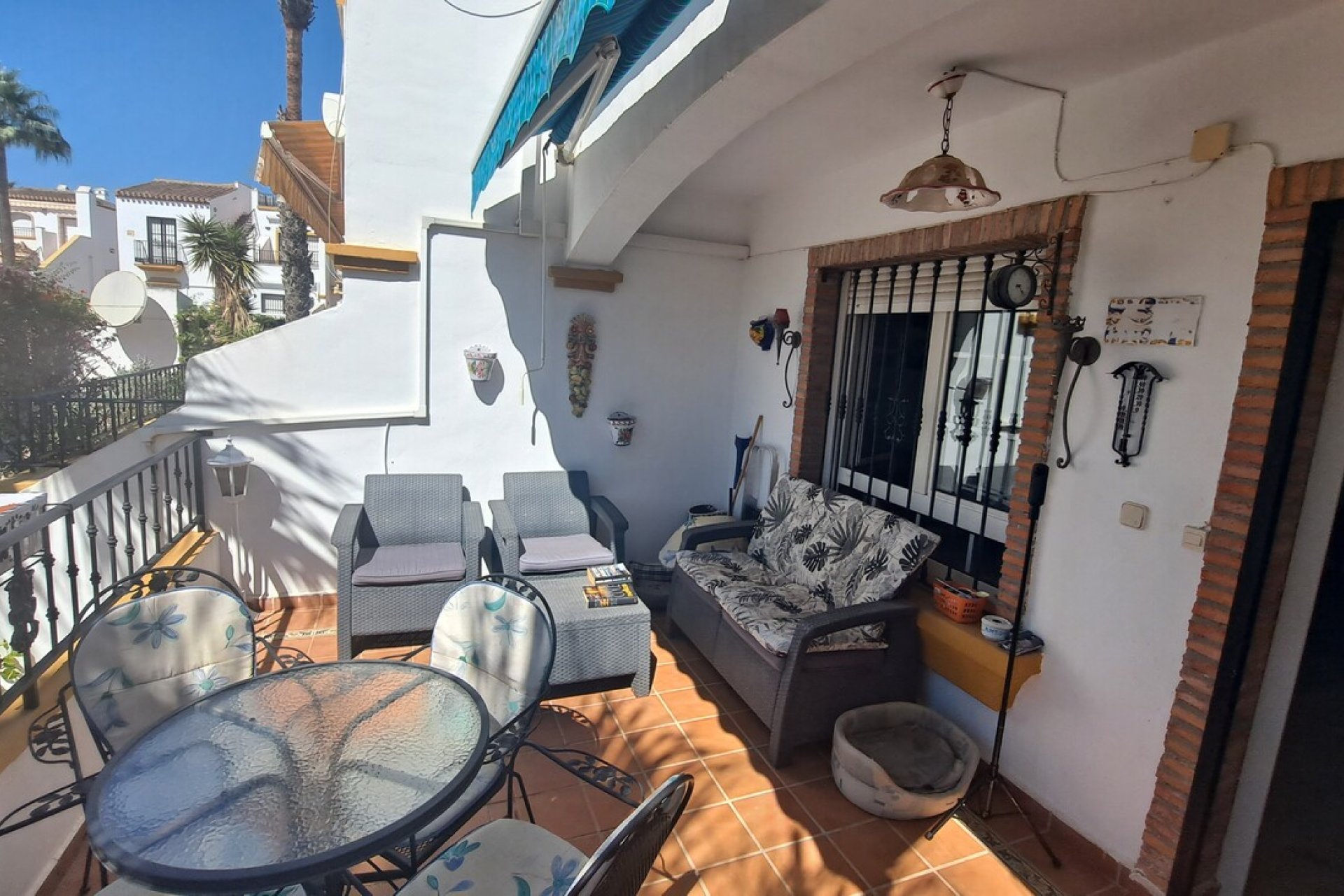 Reventa - Town House -
Los Dolses - Inland