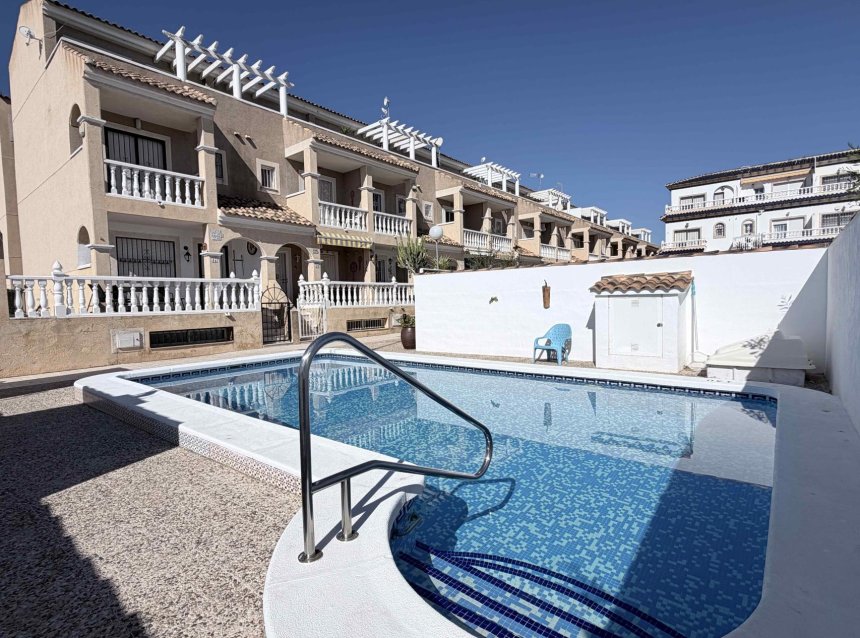Reventa - Town House -
Orihuela Costa - Costa Blanca