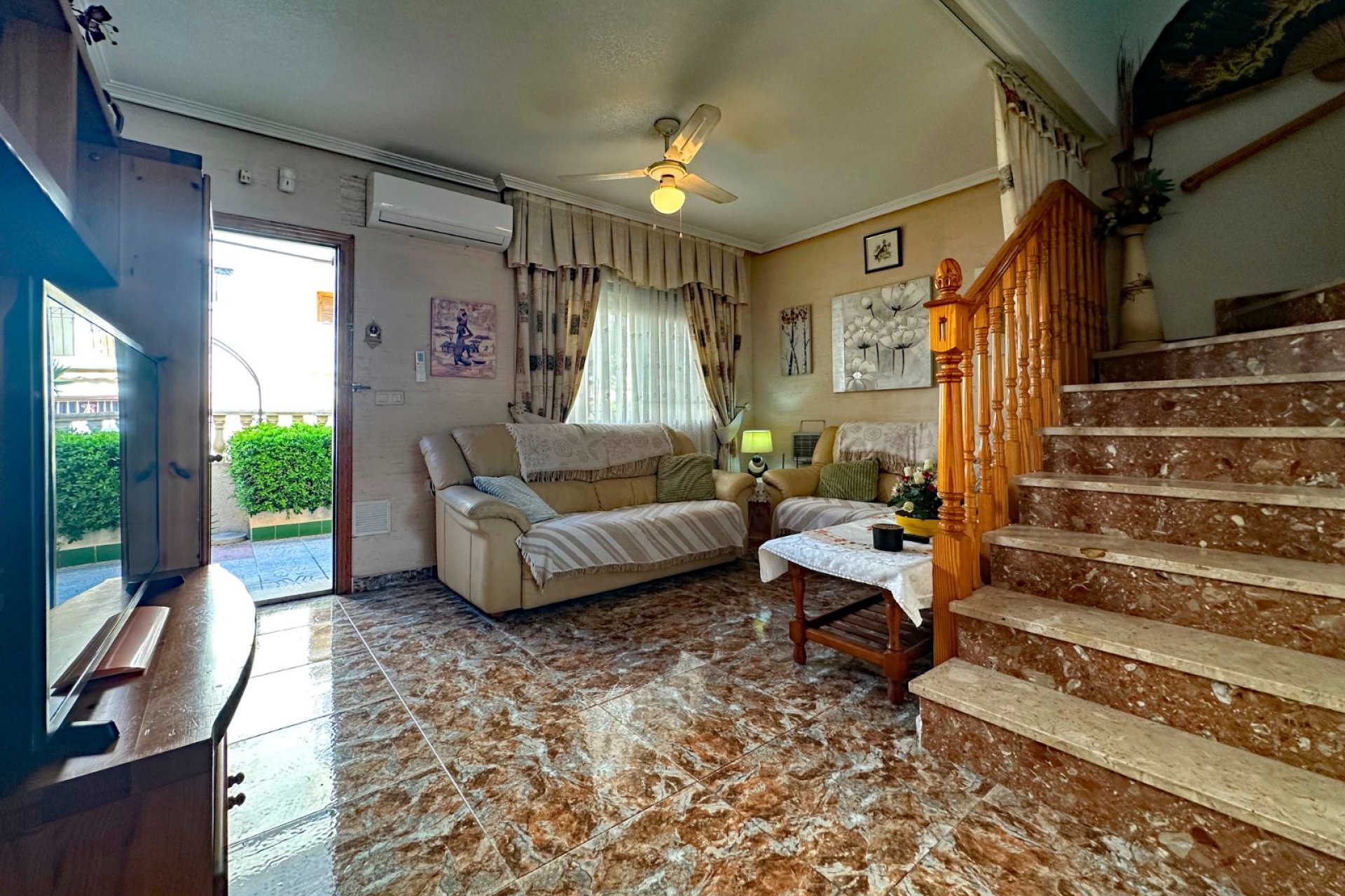 Reventa - Town House -
Orihuela Costa - Costa Blanca