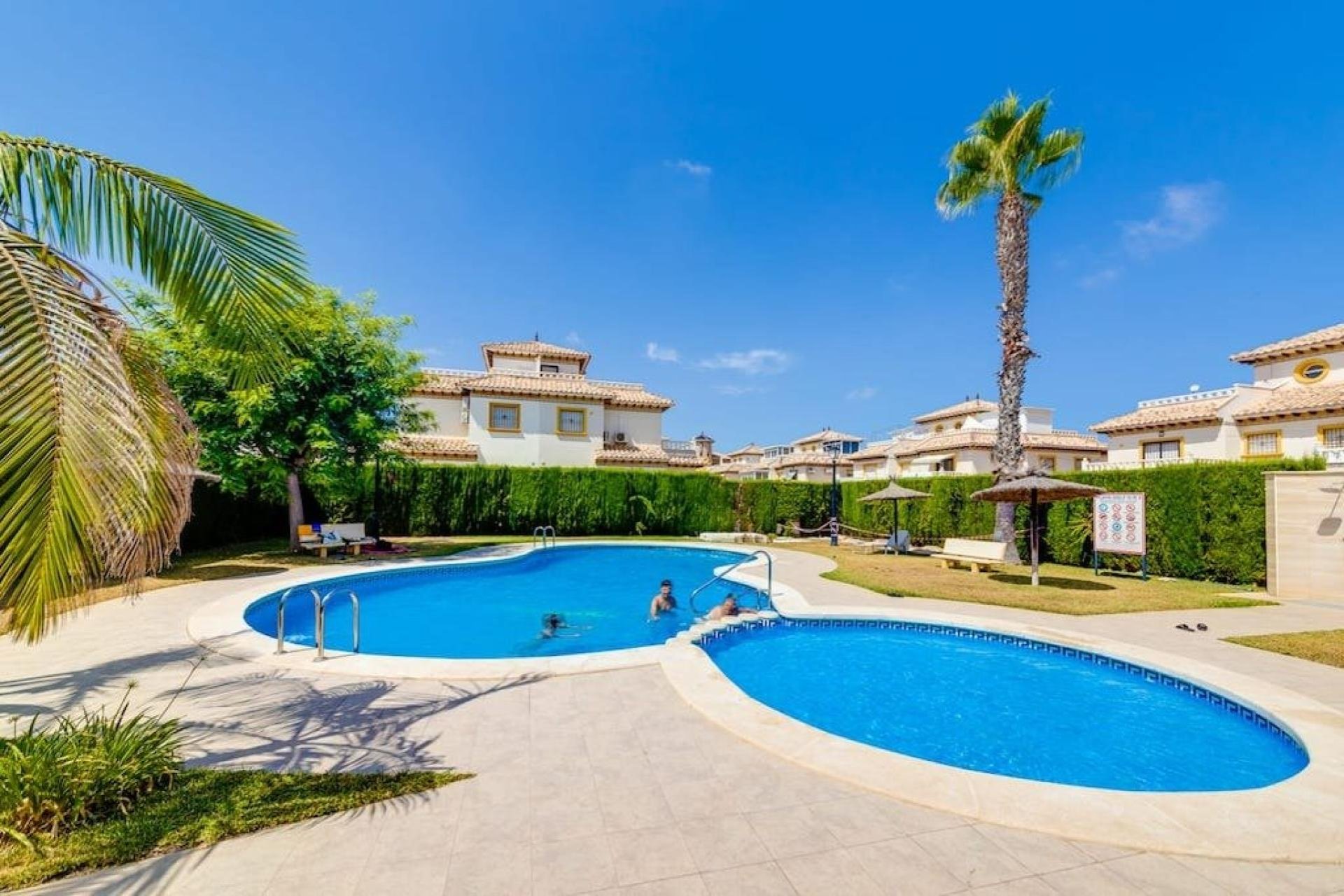 Reventa - Town House -
Orihuela Costa - Costa Blanca