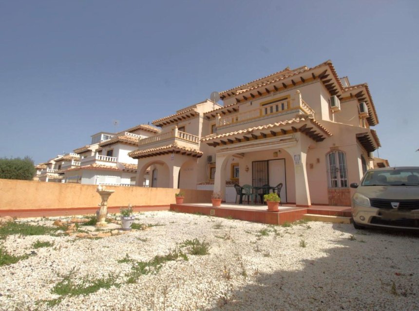 Reventa - Town House -
Orihuela Costa - Costa Blanca