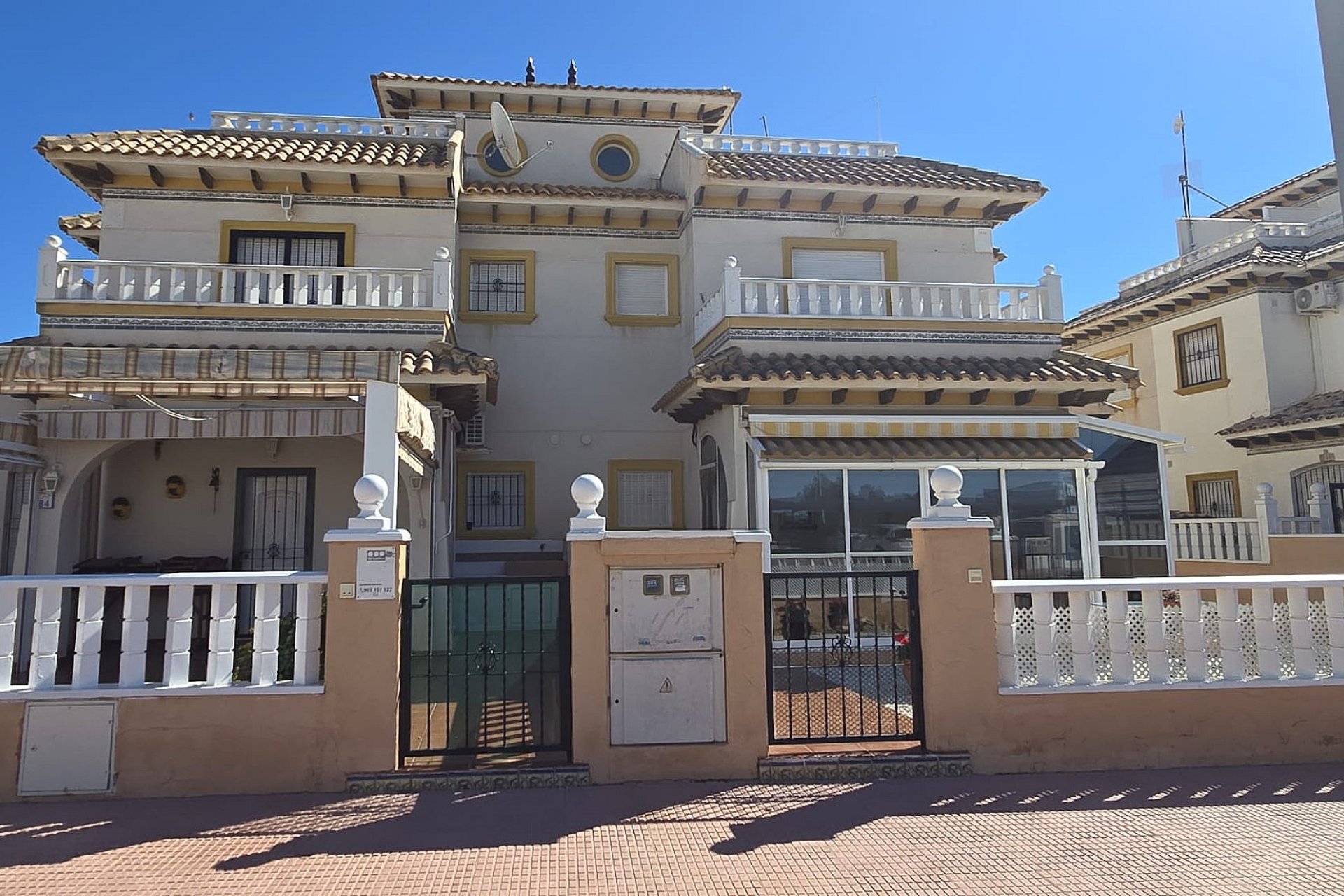 Reventa - Town House -
Orihuela Costa - Costa Blanca