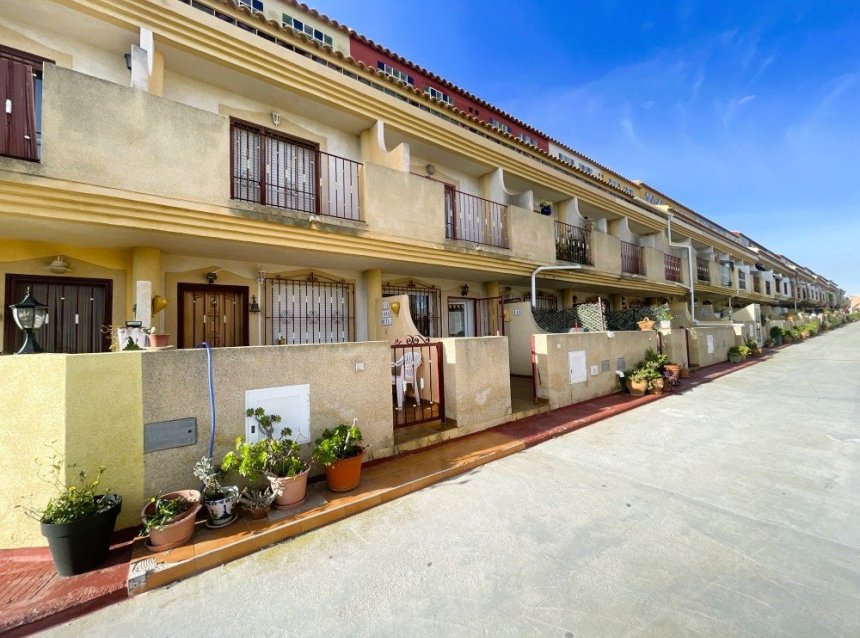 Reventa - Town House -
Orihuela Costa - Costa Blanca