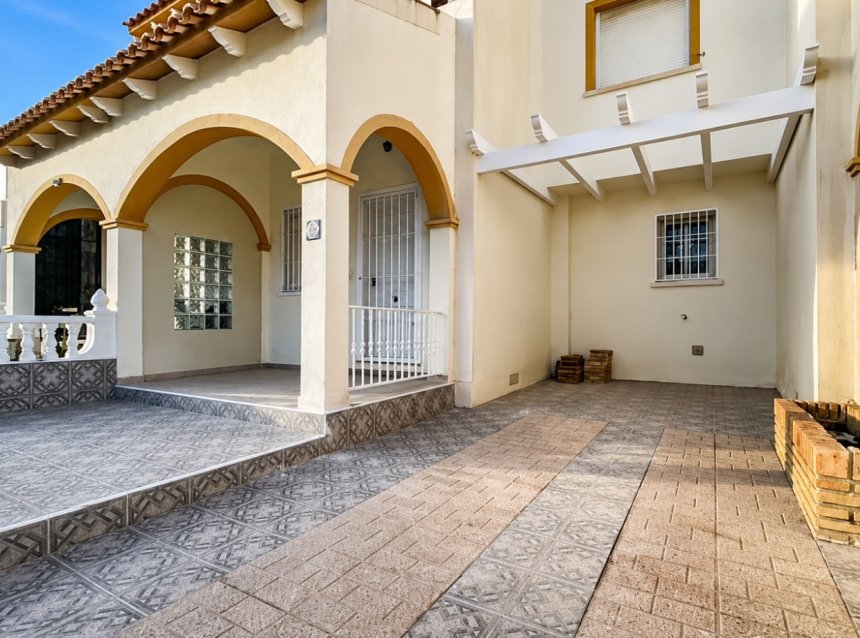Reventa - Town House -
Orihuela Costa - Costa Blanca