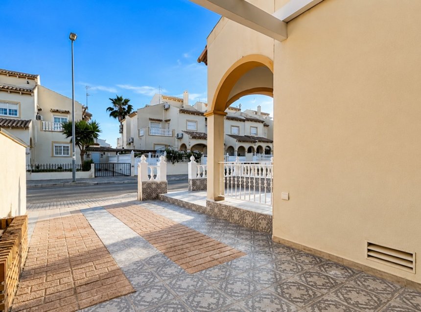 Reventa - Town House -
Orihuela Costa - Costa Blanca