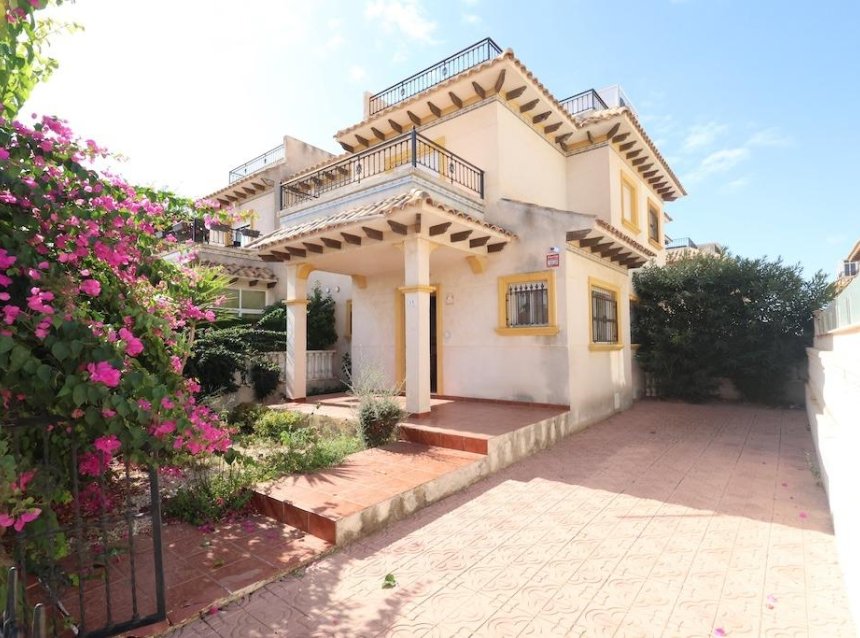 Reventa - Town House -
Orihuela Costa - Costa Blanca
