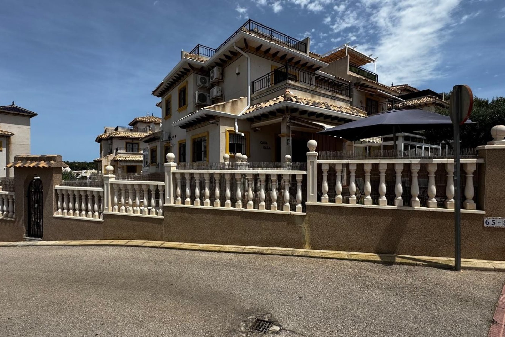 Reventa - Town House -
Orihuela Costa - Costa Blanca