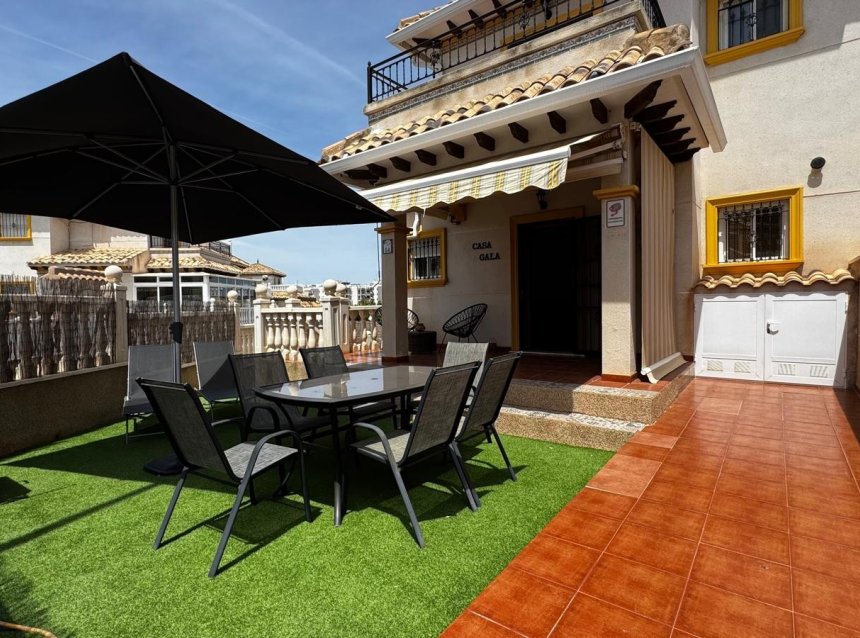 Reventa - Town House -
Orihuela Costa - Costa Blanca