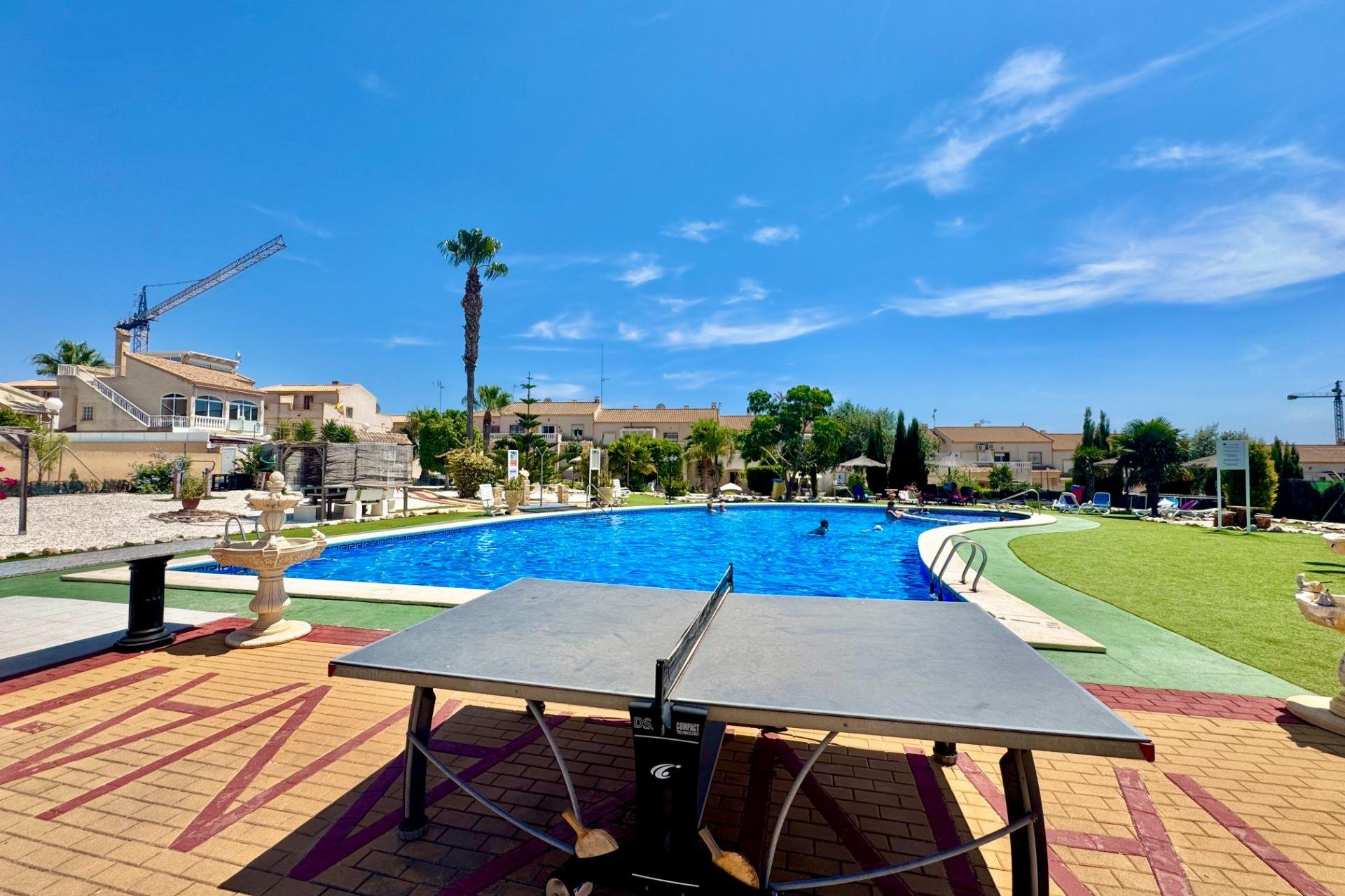 Reventa - Town House -
Orihuela Costa - La Florida