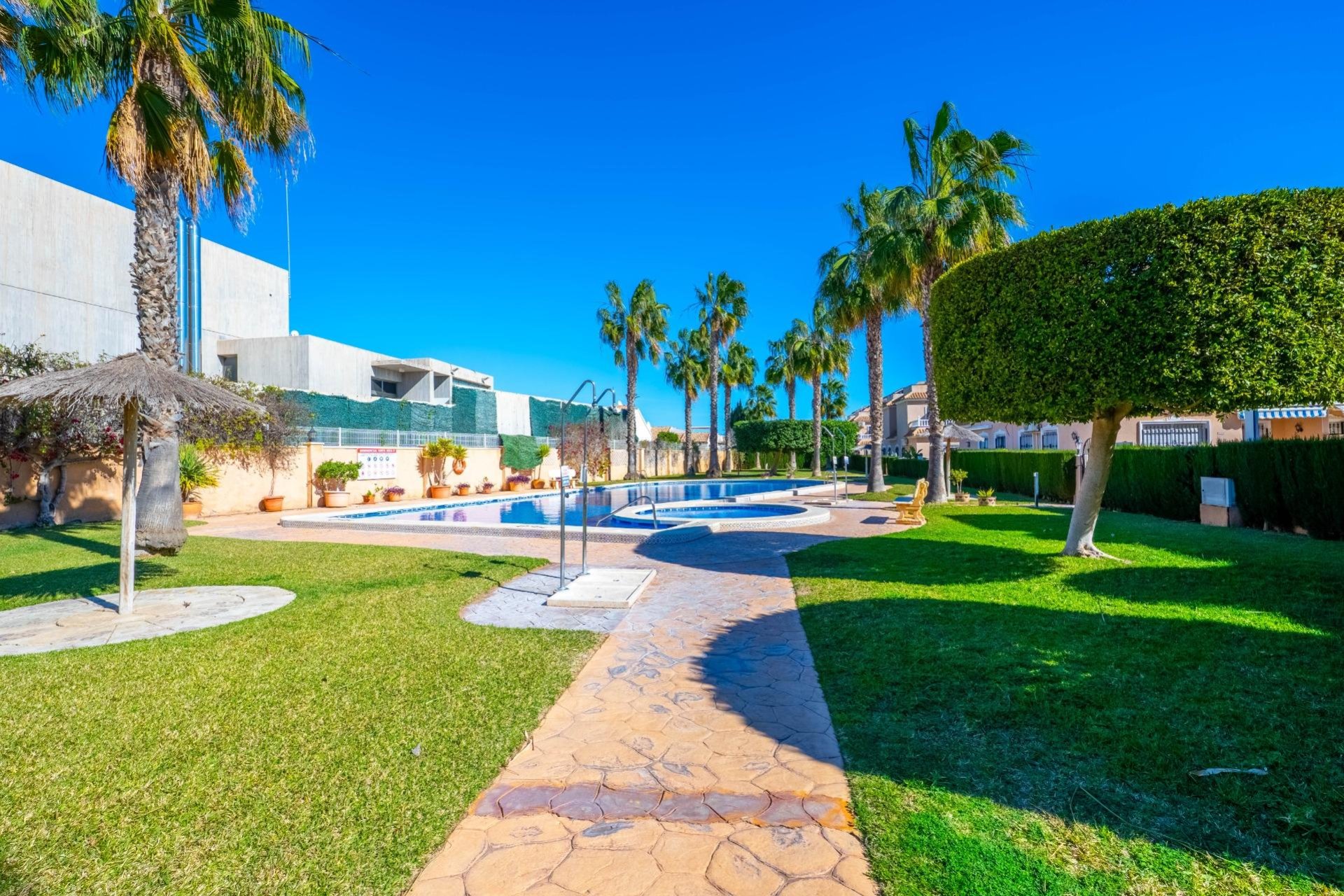 Reventa - Town House -
Orihuela Costa - La Regia