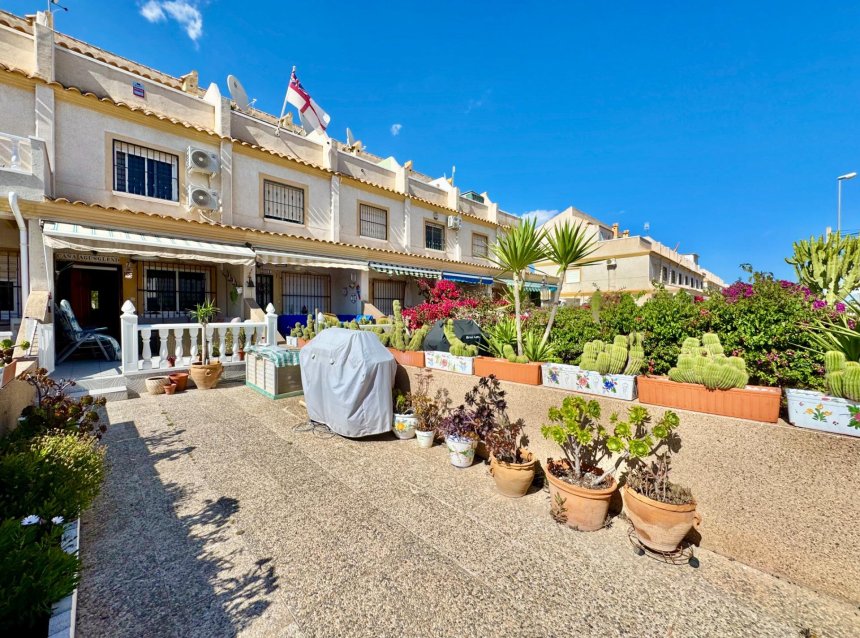 Reventa - Town House -
Orihuela Costa - Las Filipinas