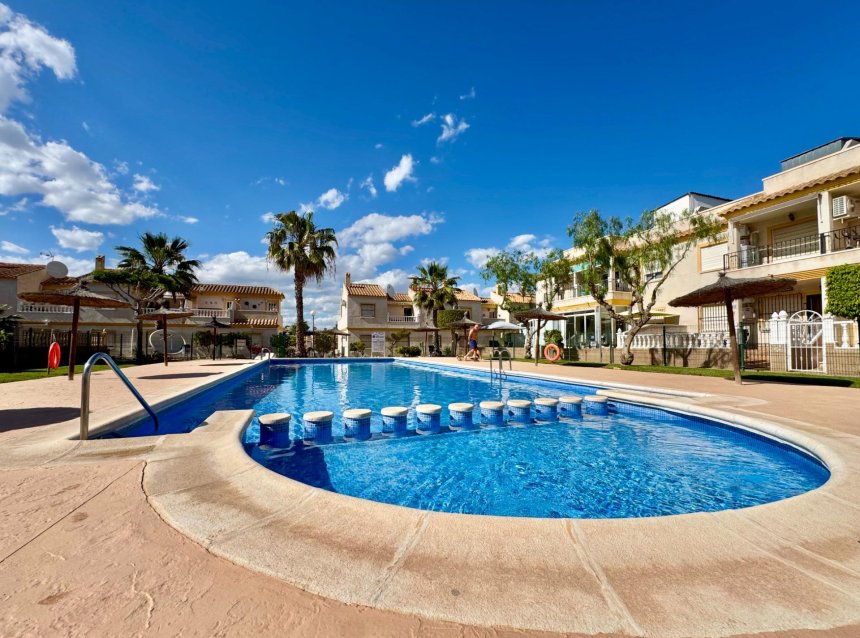 Reventa - Town House -
Orihuela Costa - Las Filipinas