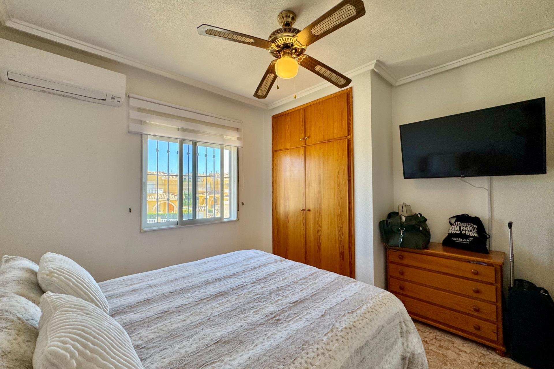 Reventa - Town House -
Orihuela Costa - Las Filipinas
