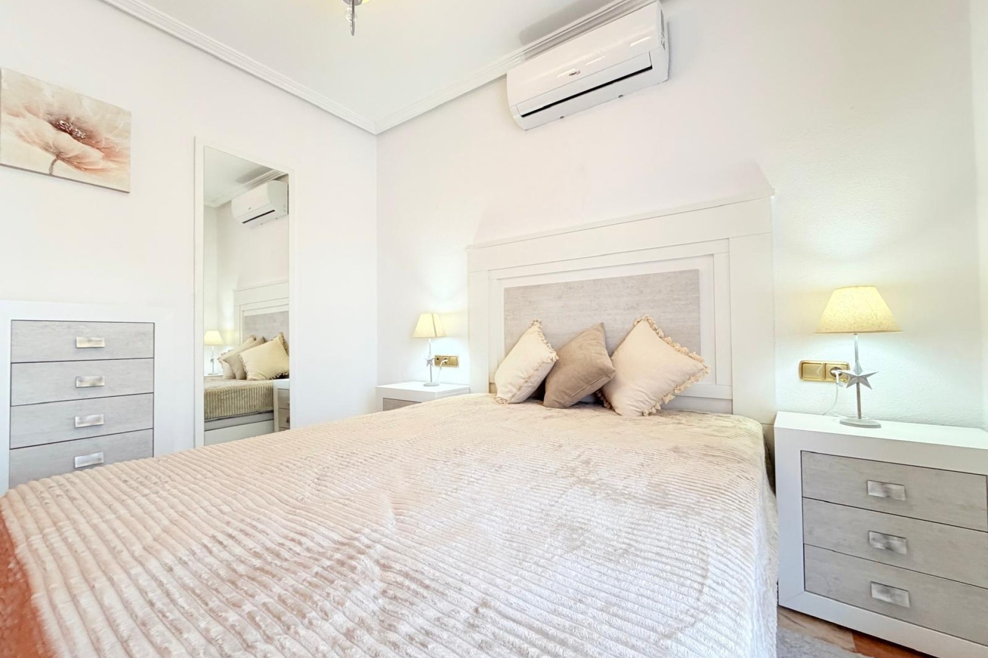 Reventa - Town House -
Orihuela Costa - Las Filipinas