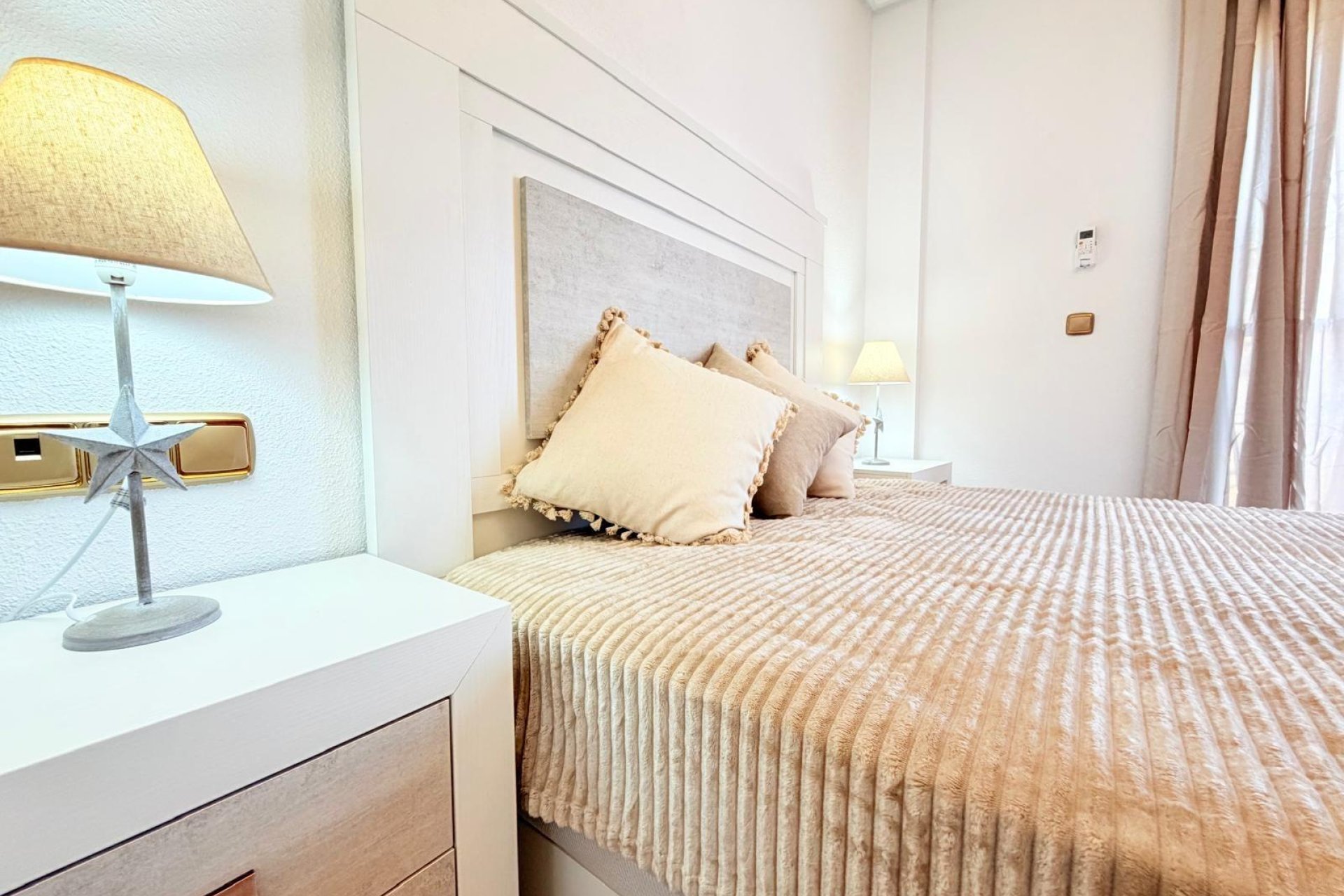 Reventa - Town House -
Orihuela Costa - Las Filipinas