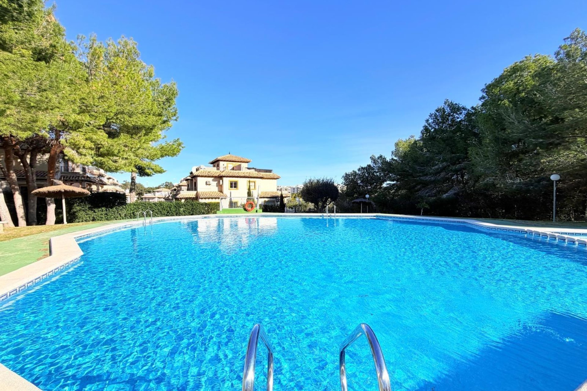 Reventa - Town House -
Orihuela Costa - Las Filipinas