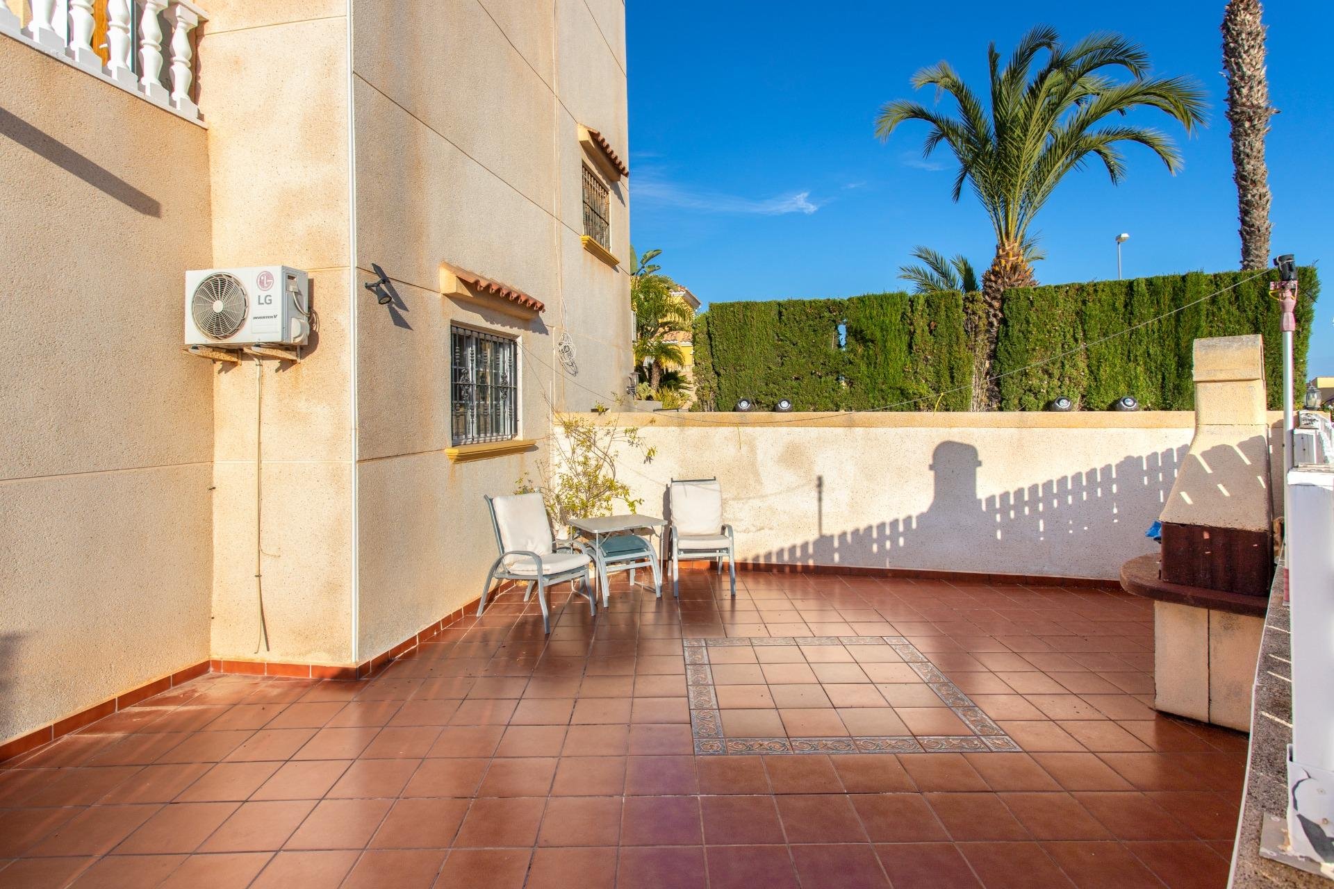 Reventa - Town House -
Orihuela Costa - Las Filipinas
