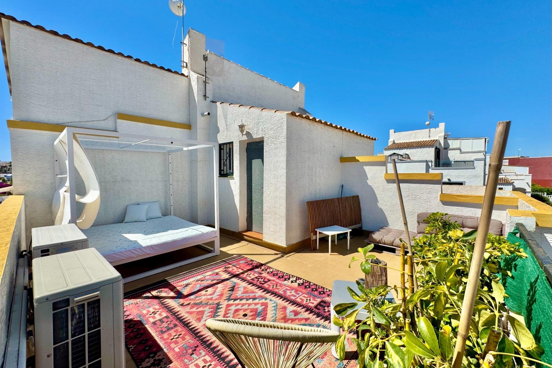 Reventa - Town House -
Orihuela Costa - Los Altos