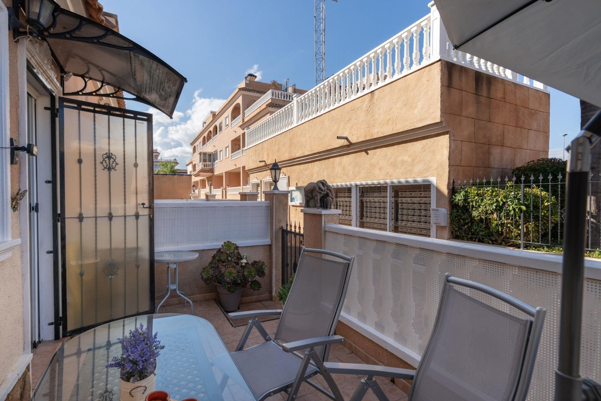 Reventa - Town House -
Orihuela Costa - Los Dolses