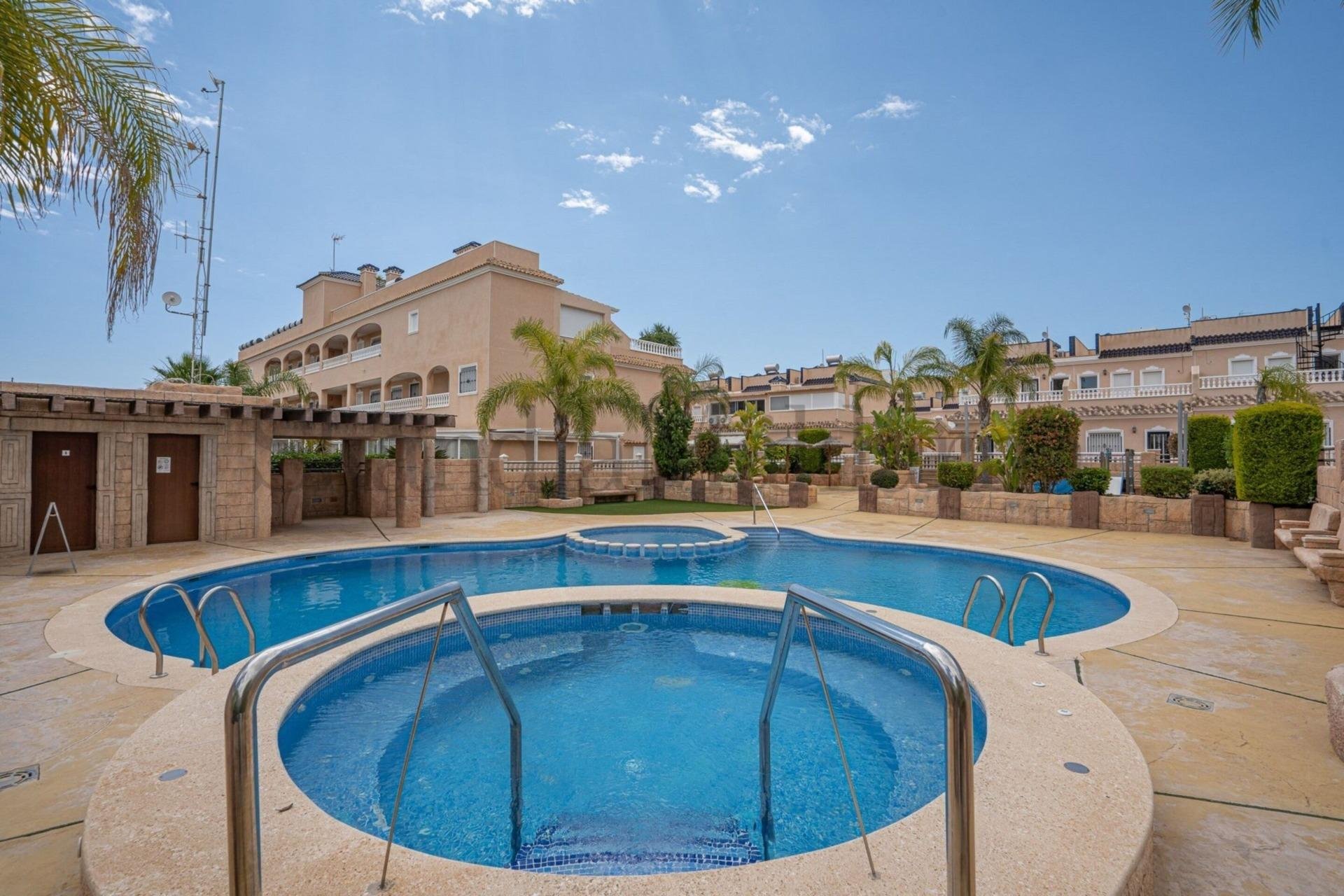 Reventa - Town House -
Orihuela Costa - Los Dolses