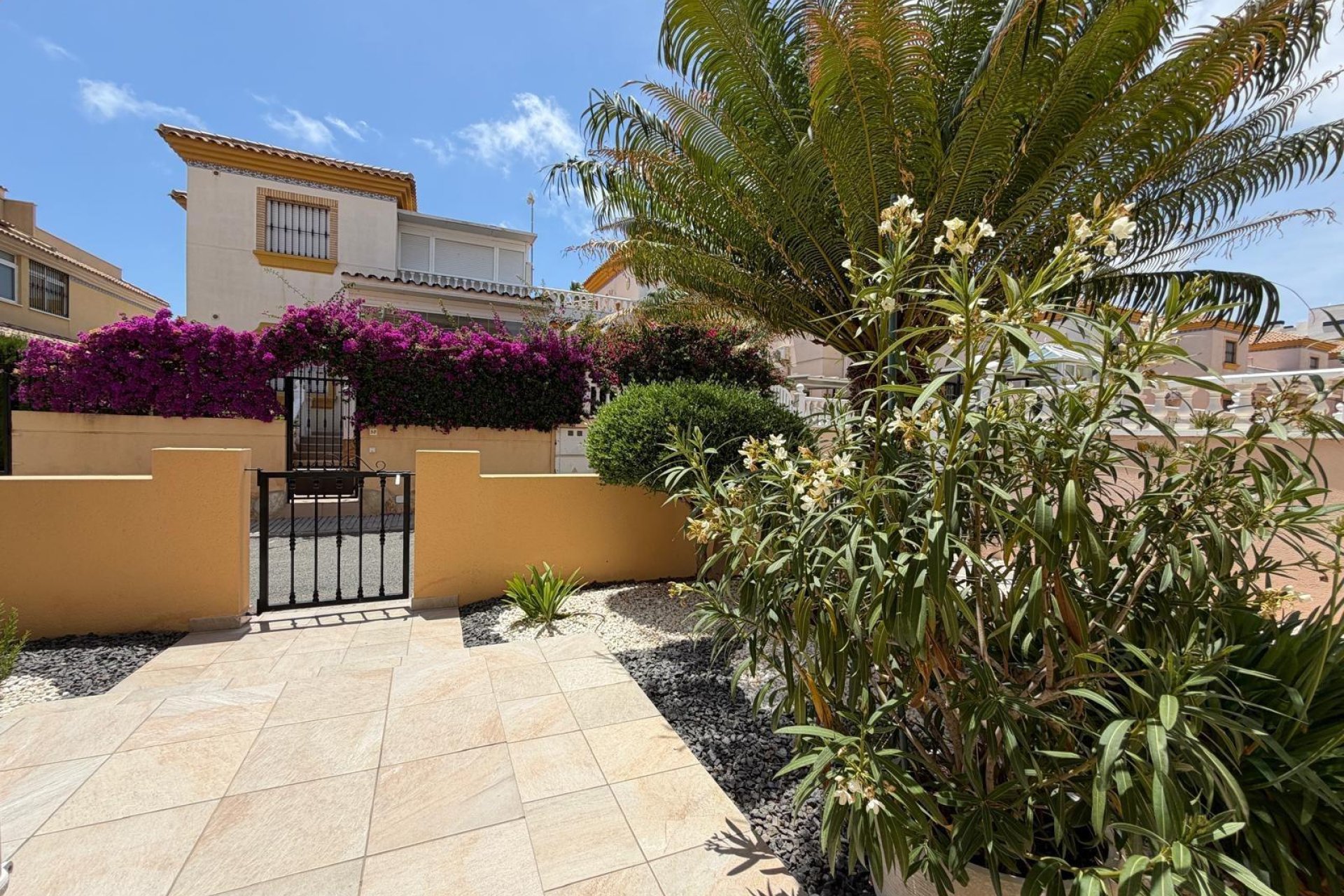 Reventa - Town House -
Orihuela Costa - Los Dolses