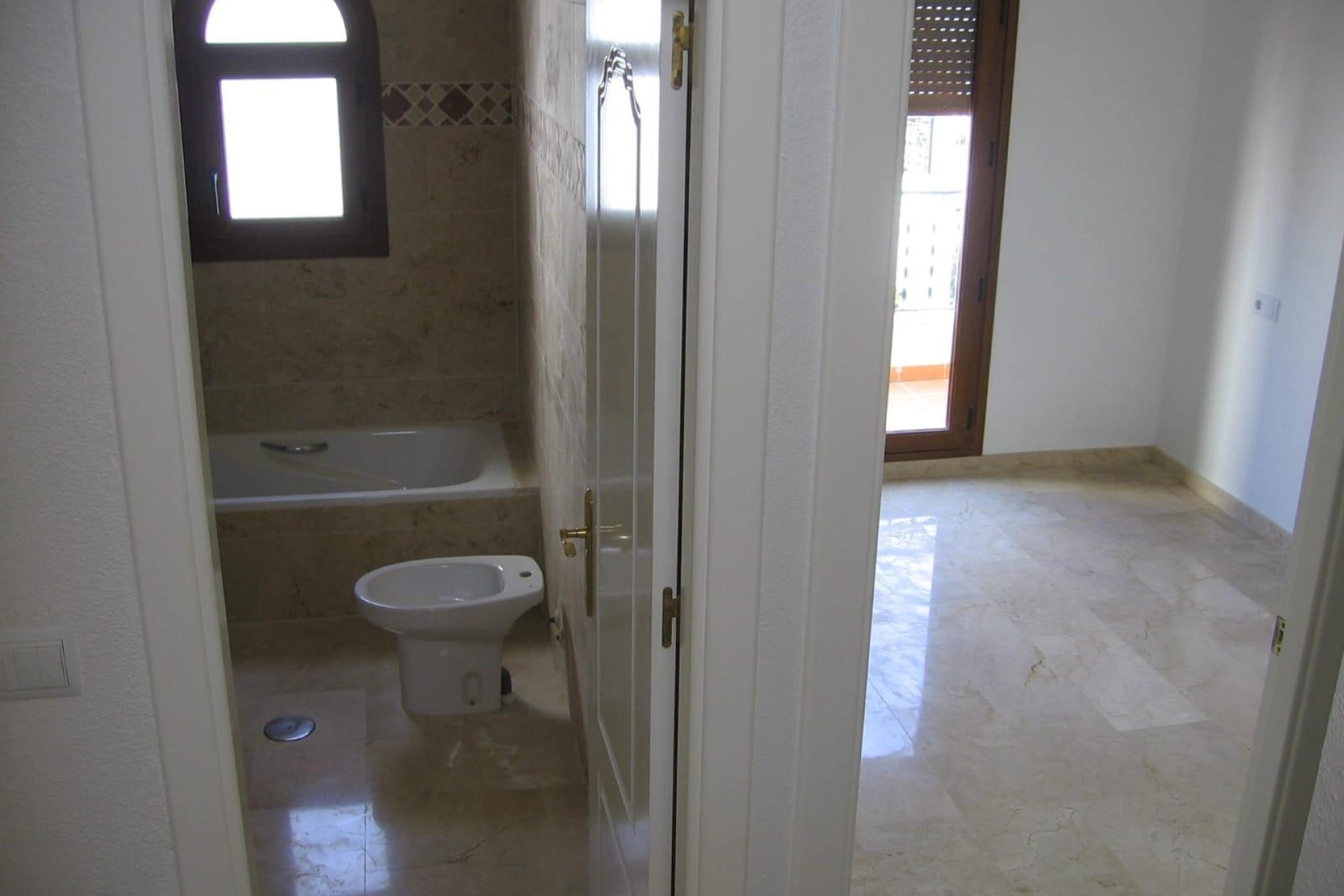 Reventa - Town House -
Orihuela Costa - PAU 8