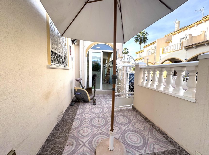 Reventa - Town House -
Orihuela Costa - Playa Flamenca