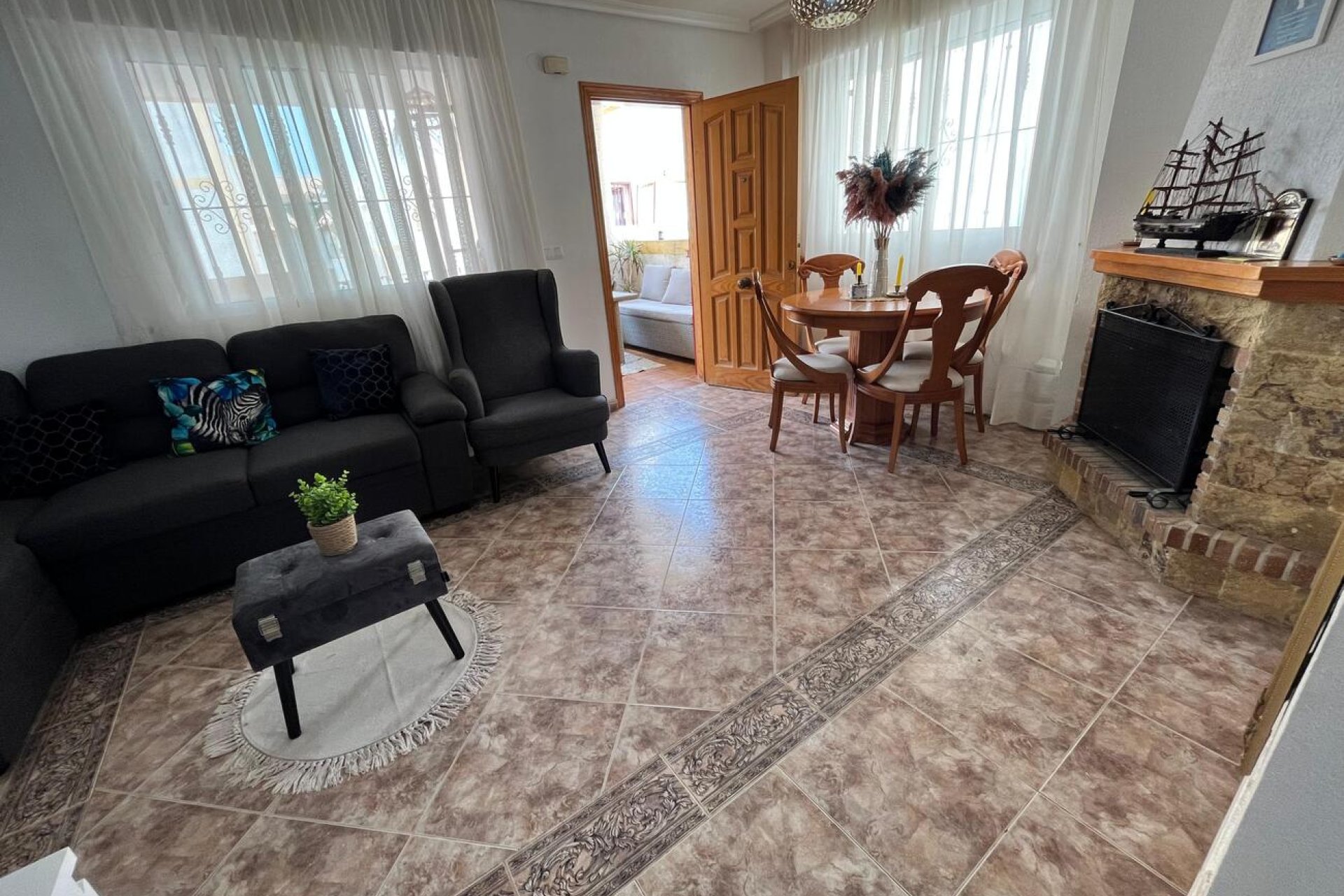 Reventa - Town House Penthouse -
Torrevieja - La Florida
