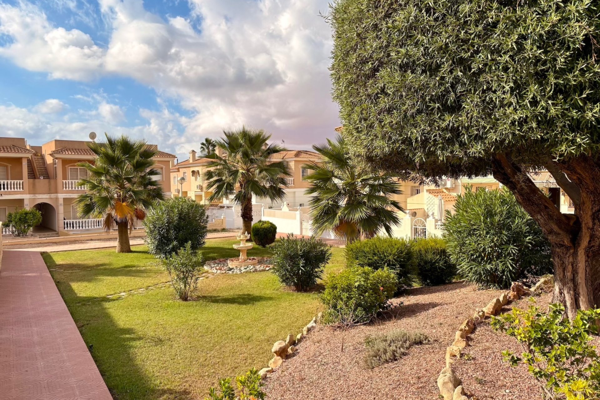 Reventa - Town House -
Rojales - Inland