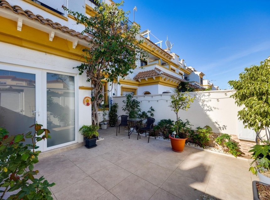 Reventa - Town House -
Torrevieja - Aguas Nuevas