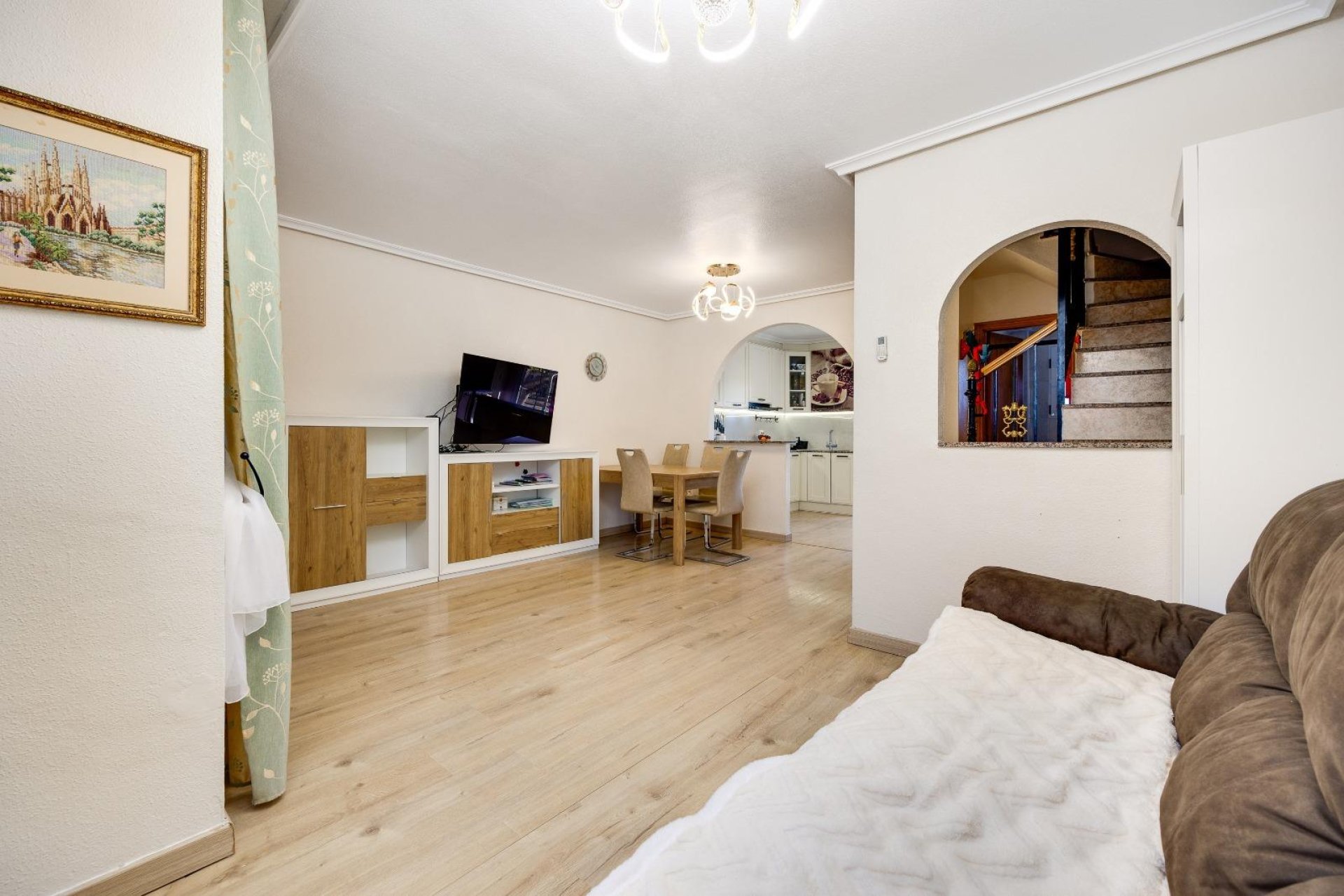 Reventa - Town House -
Torrevieja - Aguas Nuevas