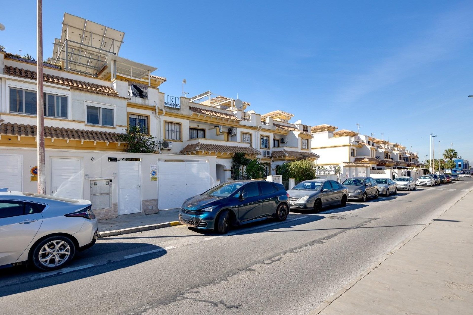 Reventa - Town House -
Torrevieja - Aguas Nuevas