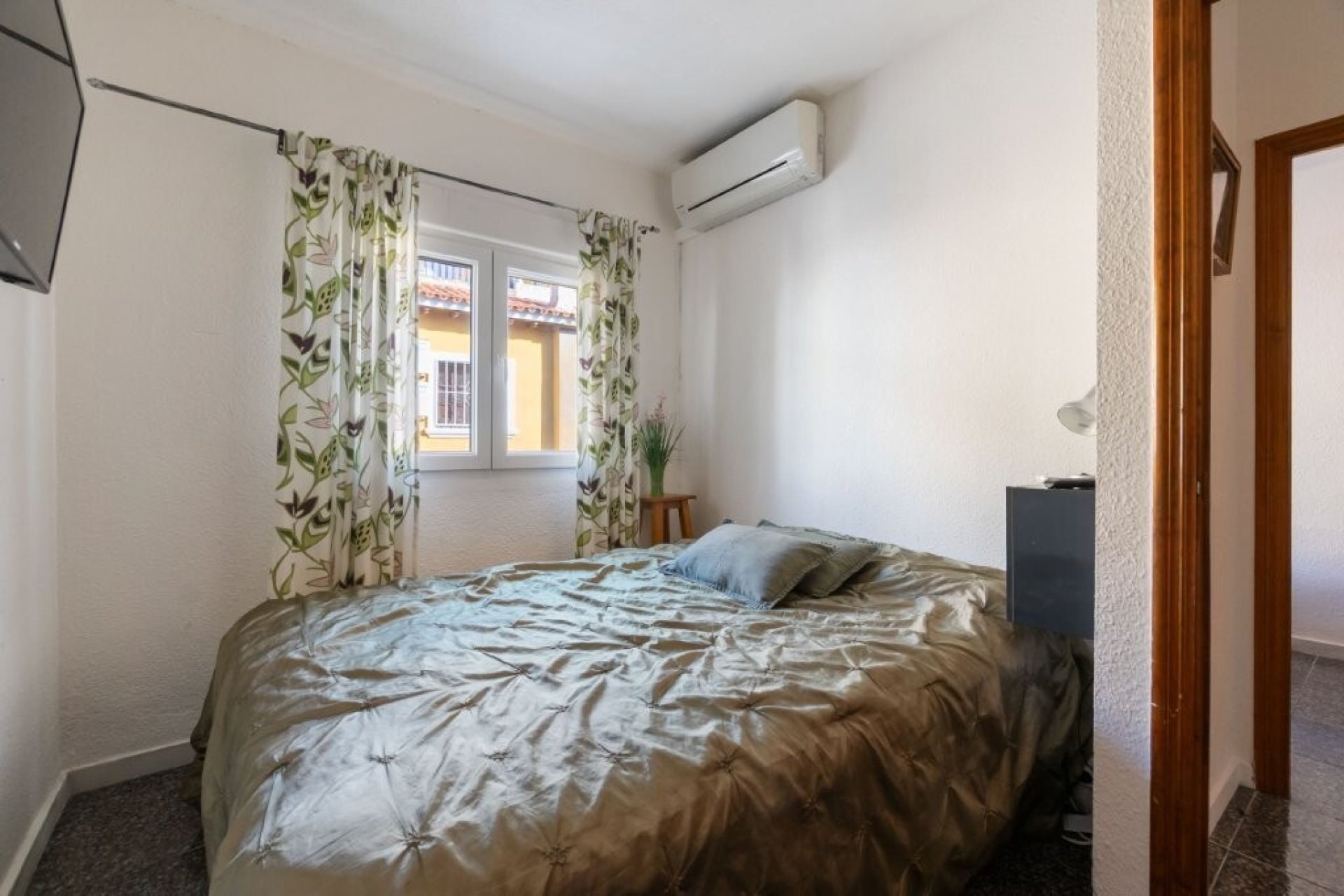 Reventa - Town House -
Torrevieja - Cabo Cervera