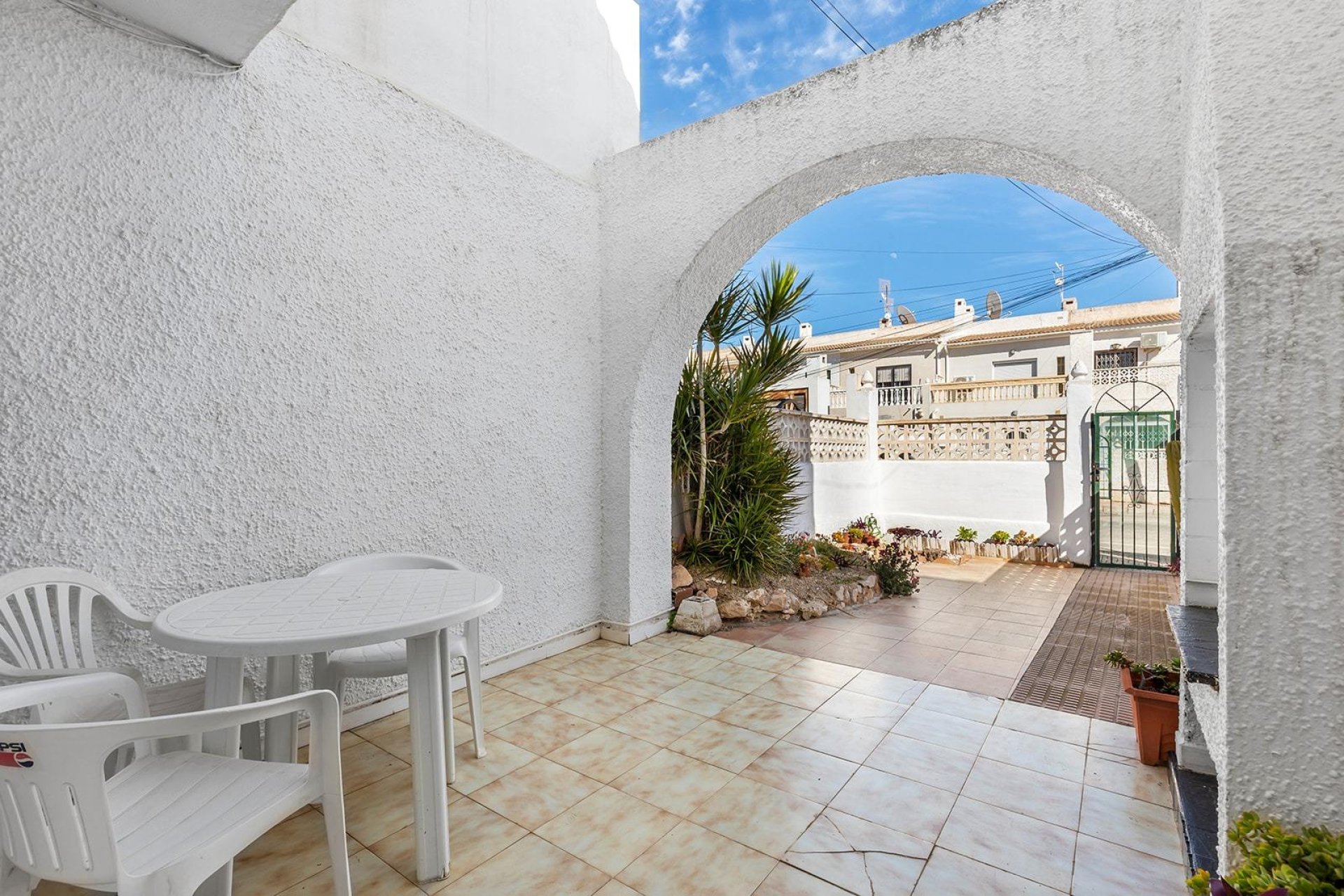 Reventa - Town House -
Torrevieja - Calas Blanca